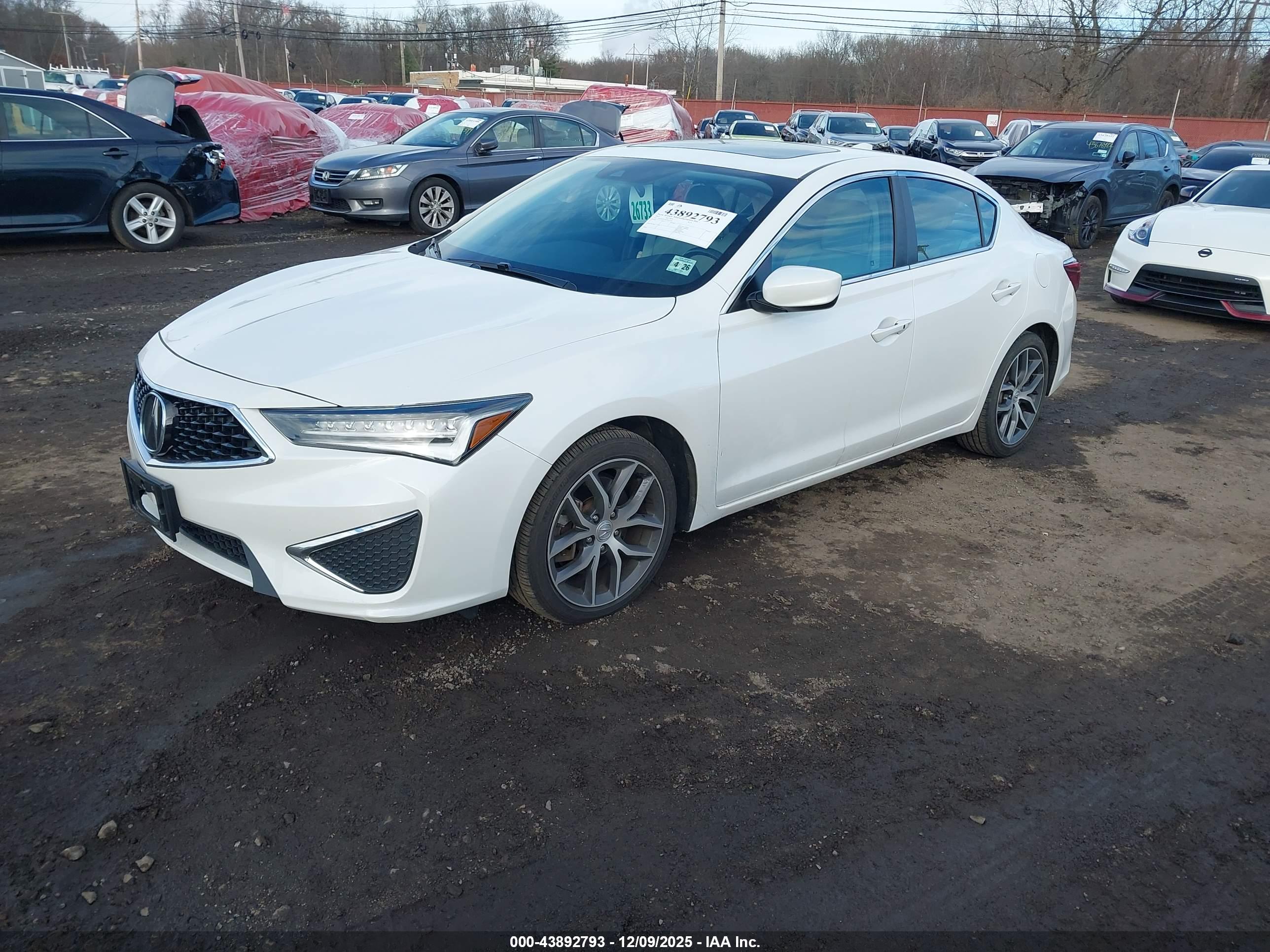 ACURA ILX image 2