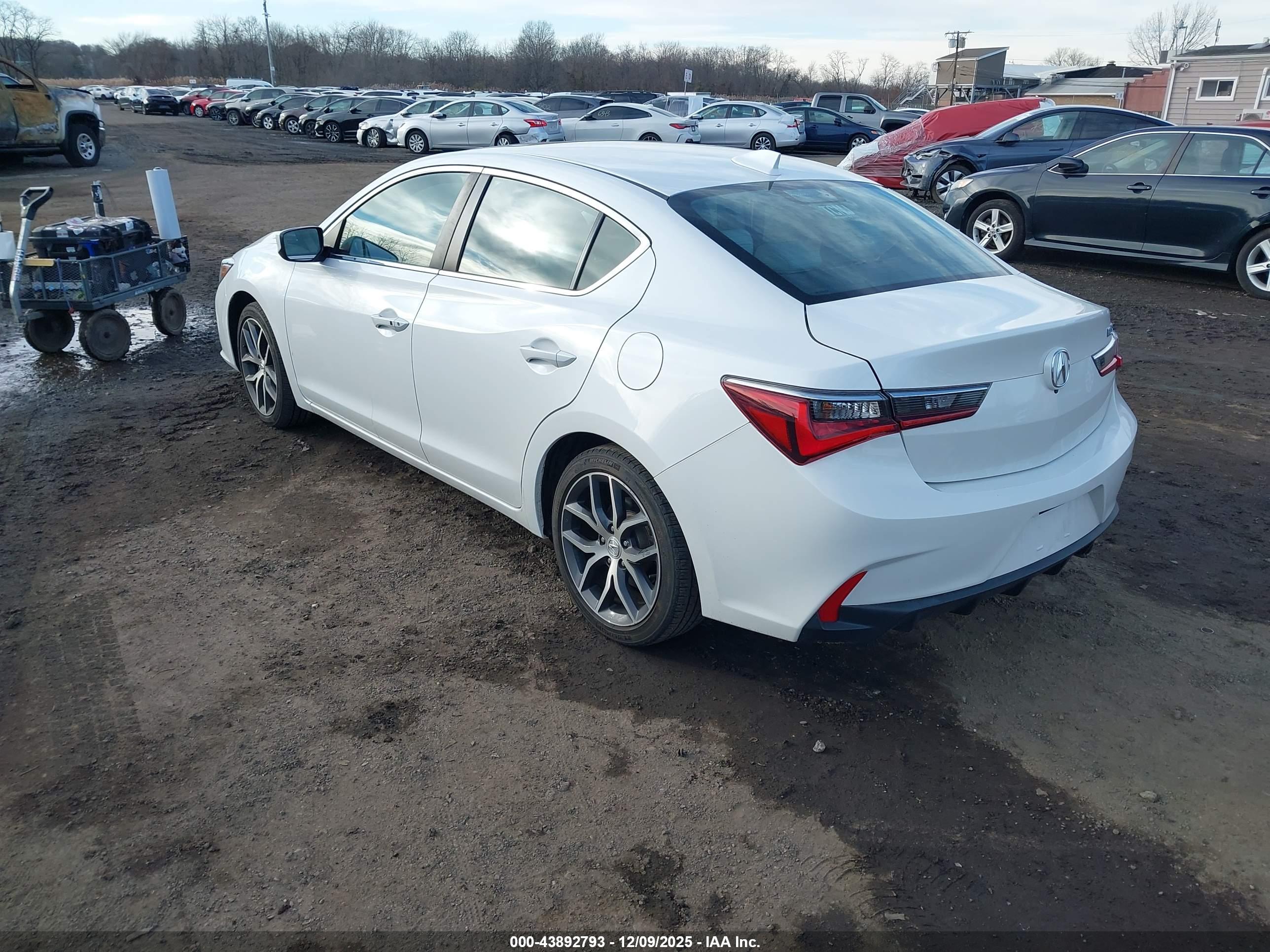 ACURA ILX image 3