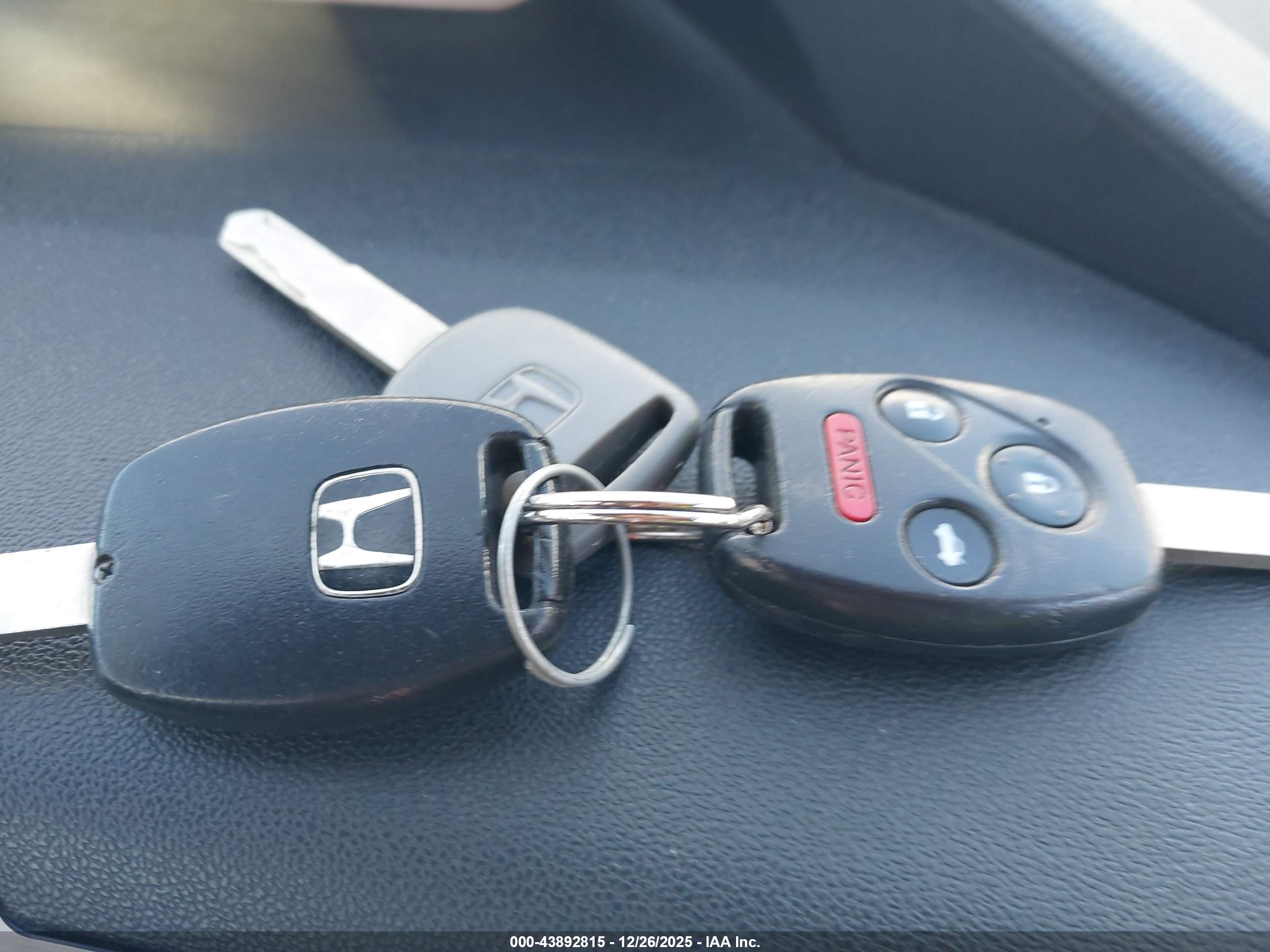 HONDA CIVIC image 11