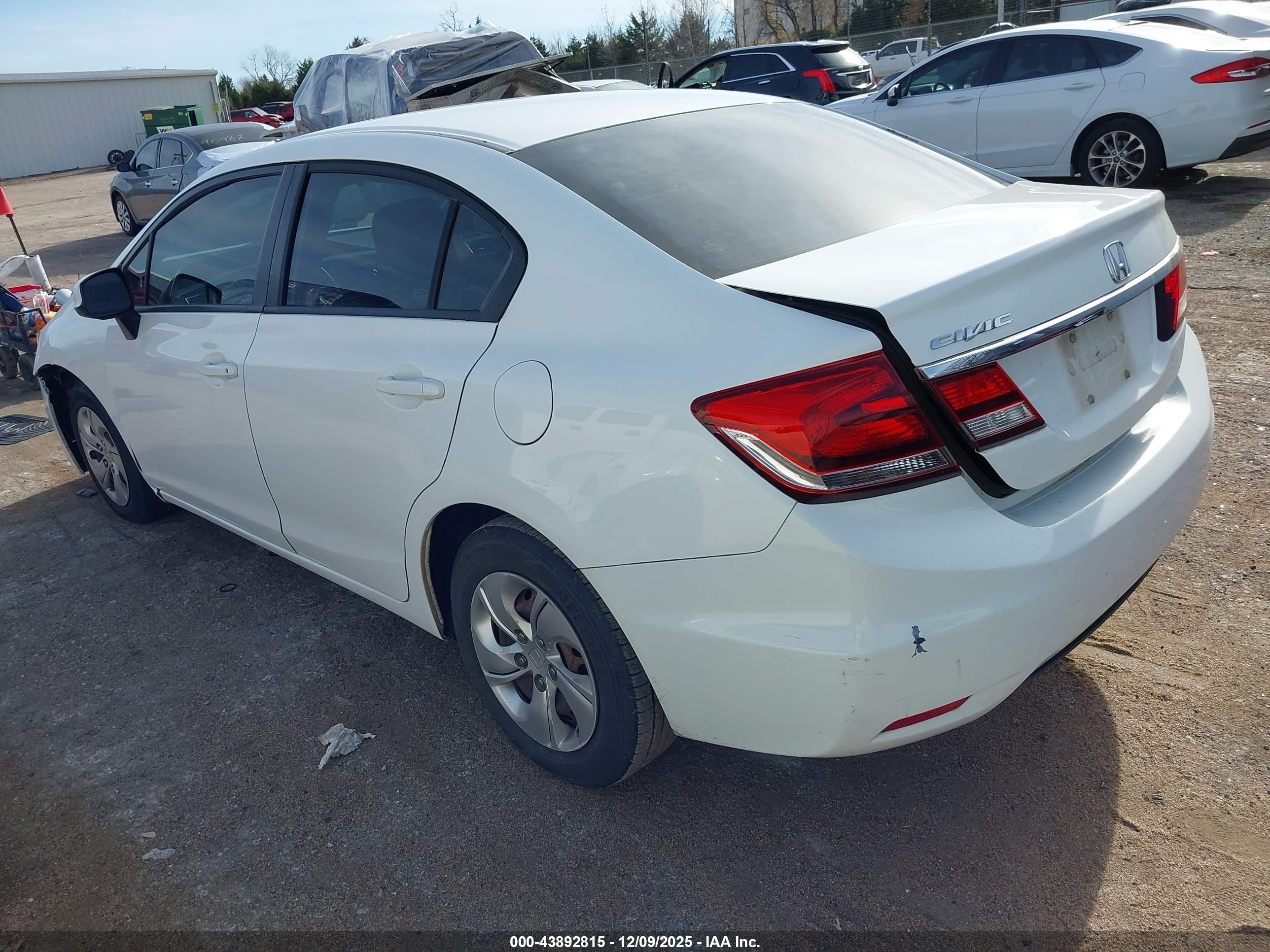 HONDA CIVIC image 3