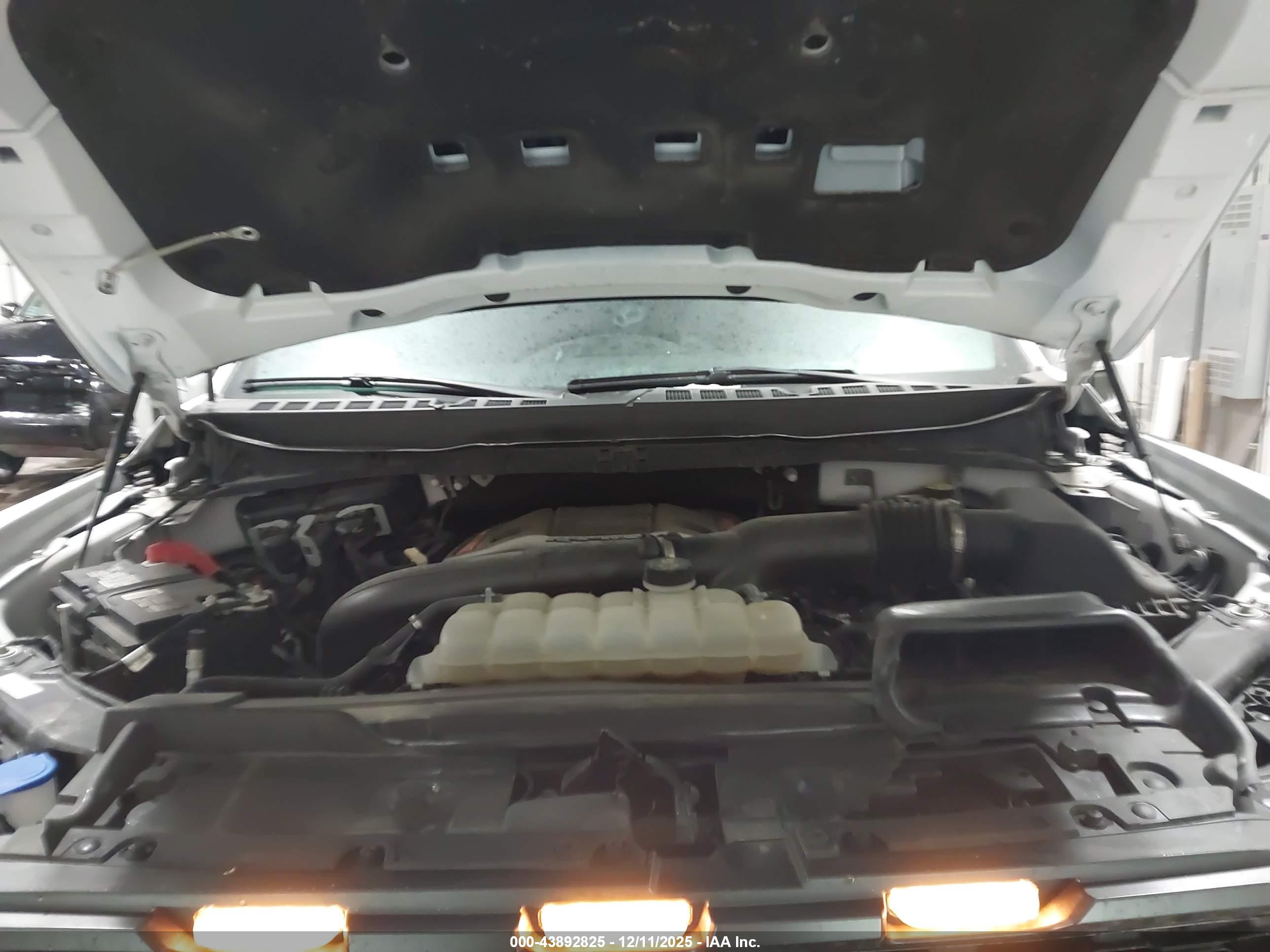 FORD F-150 image 10