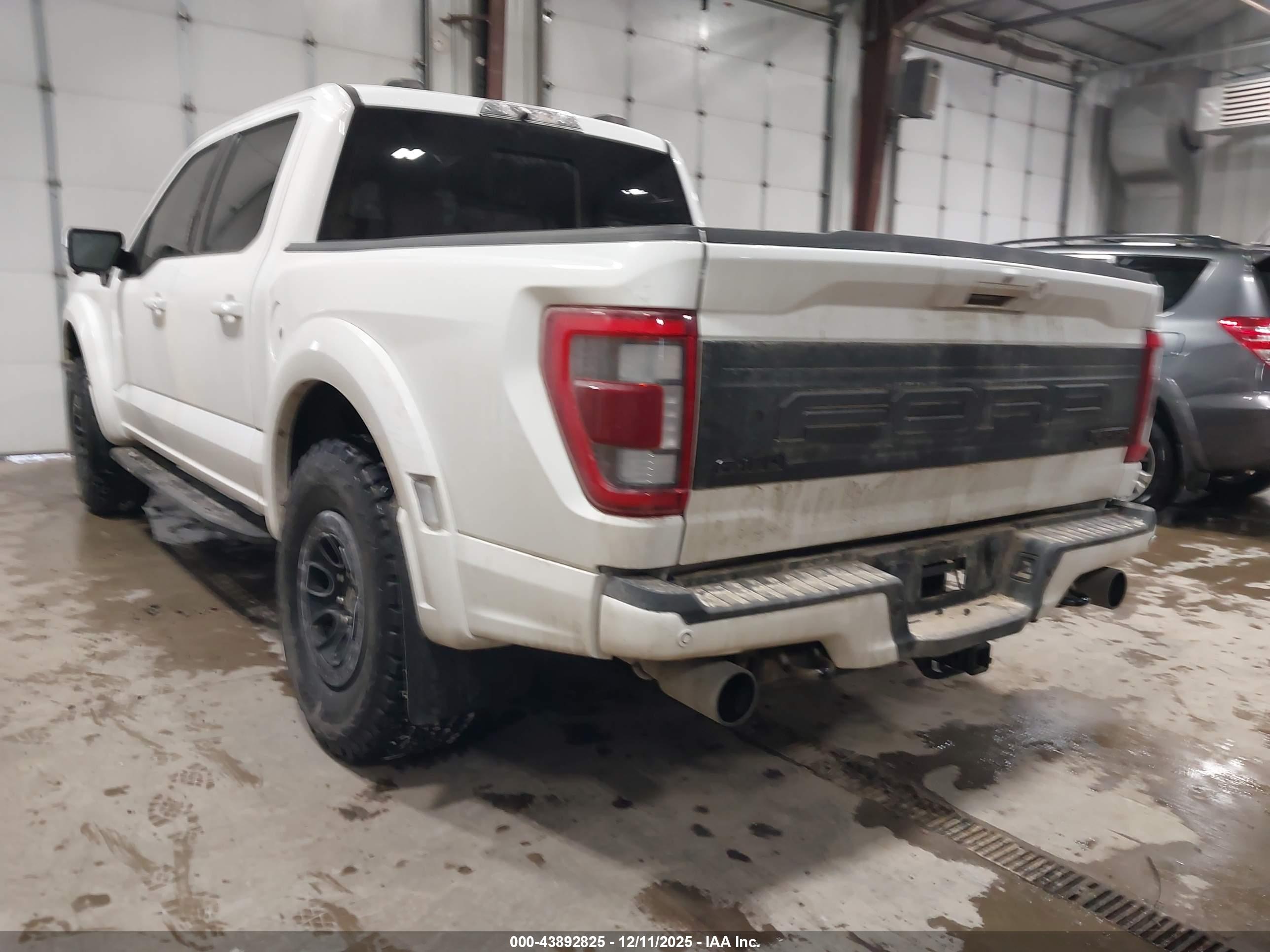 FORD F-150 image 3
