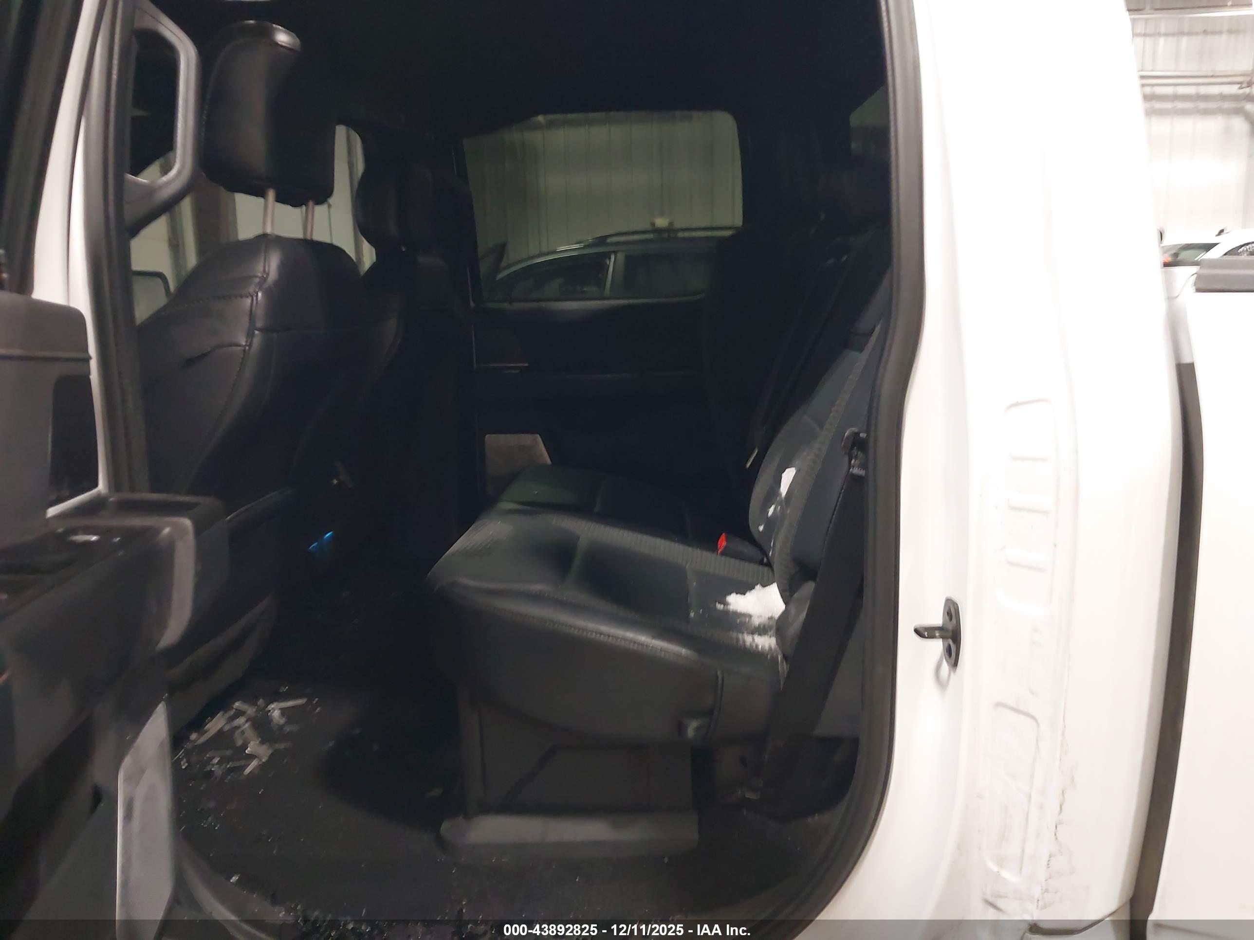 FORD F-150 image 8
