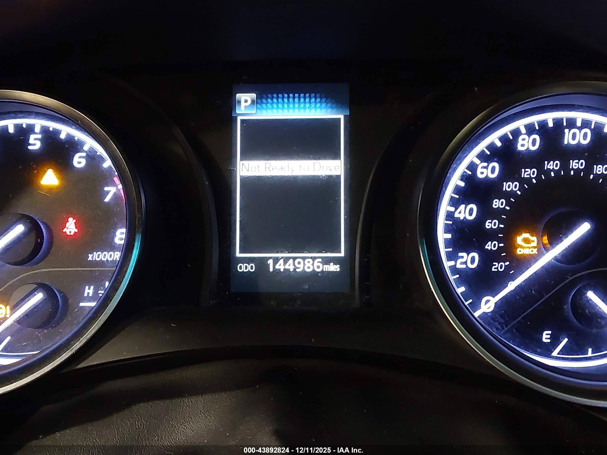TOYOTA CAMRY image 7