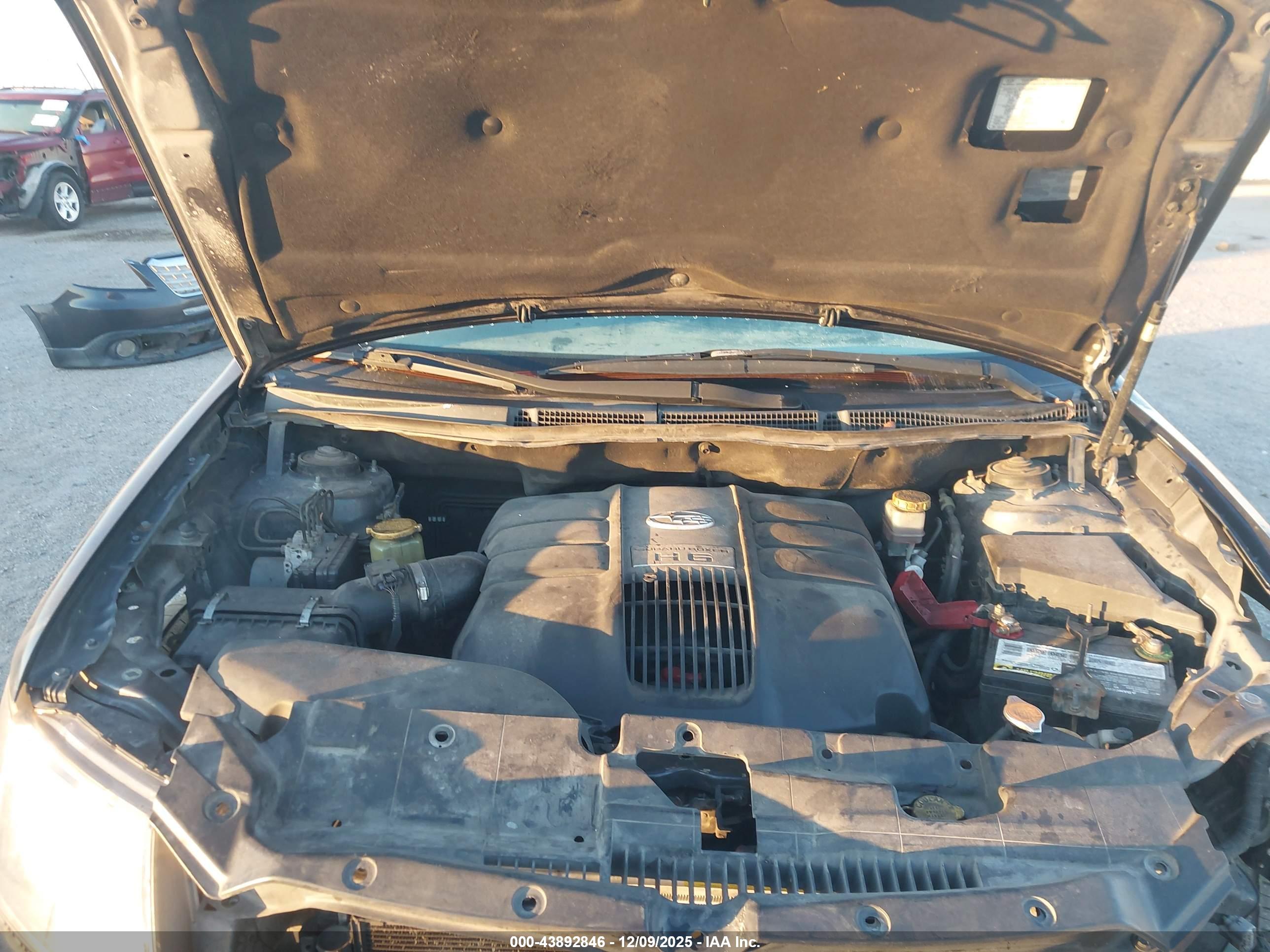 SUBARU TRIBECA image 10