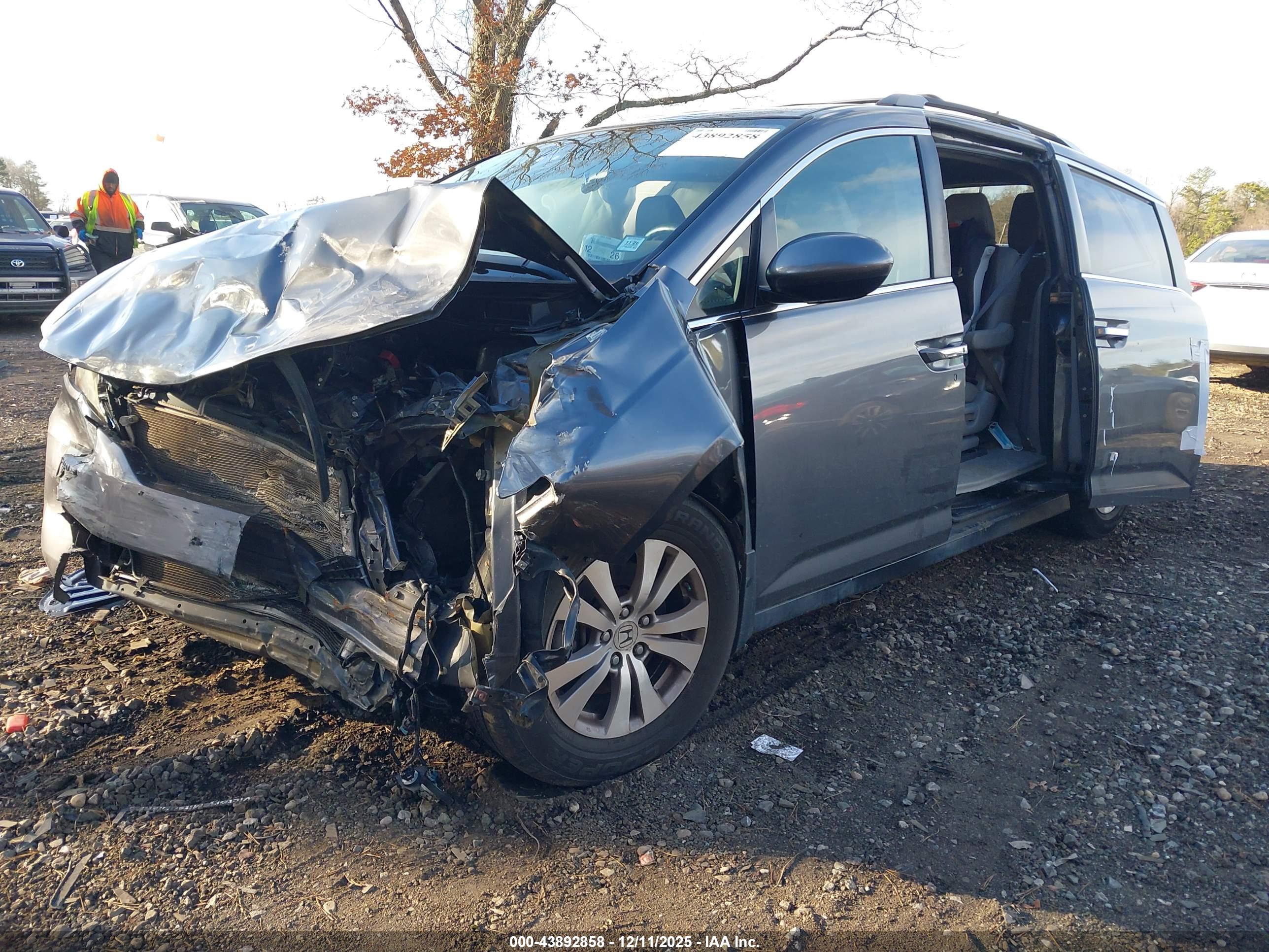 HONDA ODYSSEY image 6