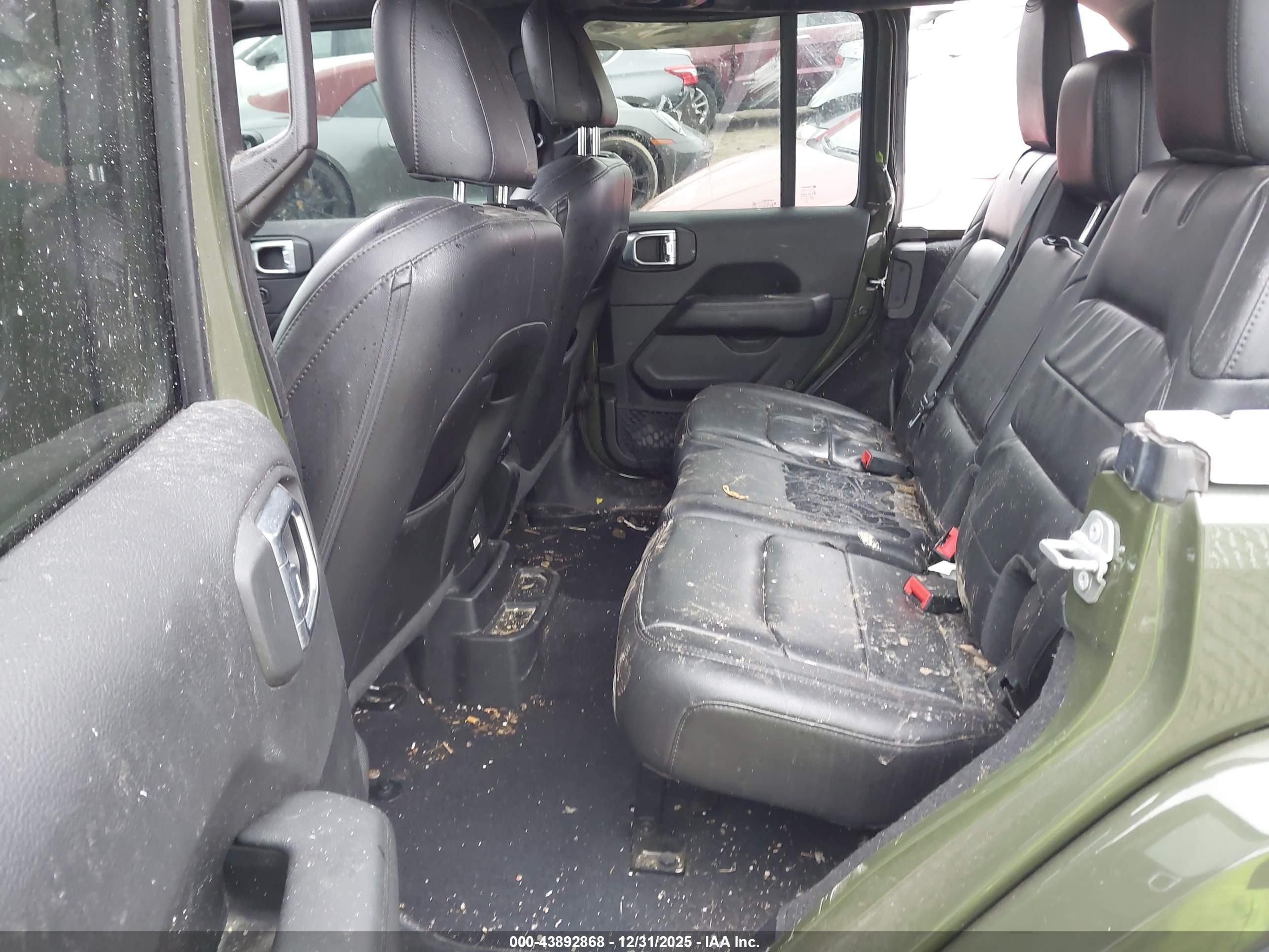 JEEP WRANGLER image 8