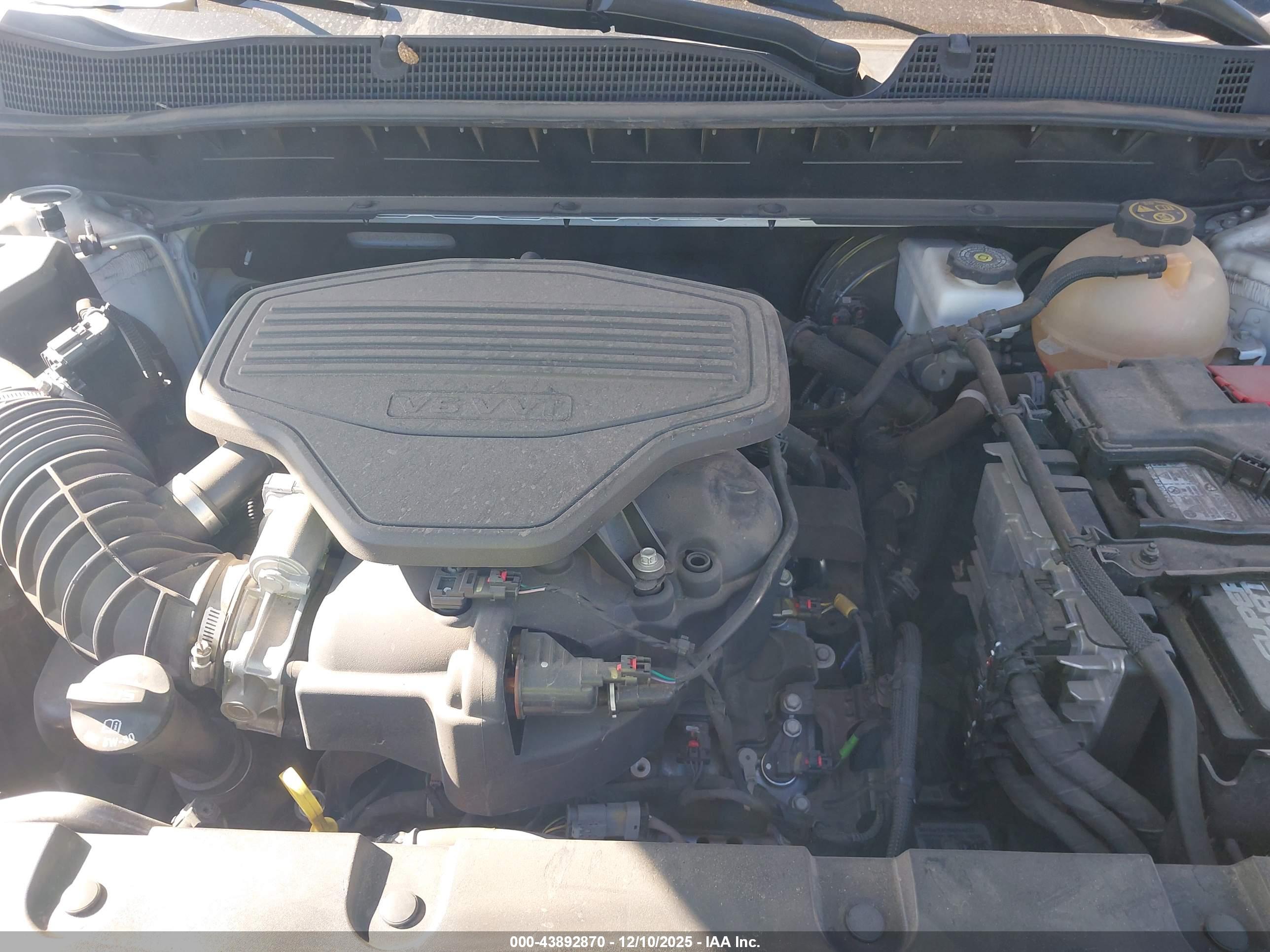 CHEVROLET BLAZER image 10