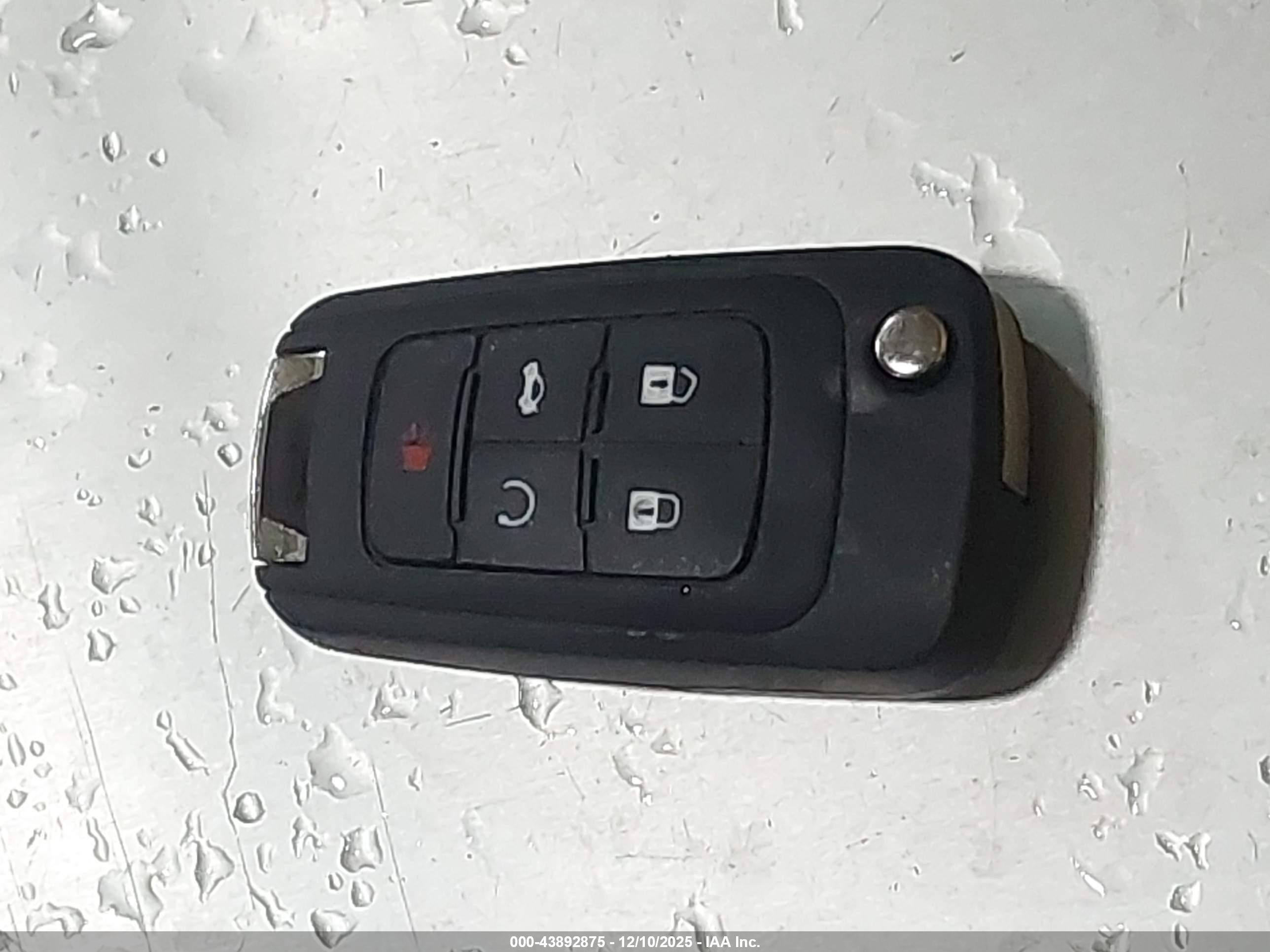 CHEVROLET EQUINOX image 11