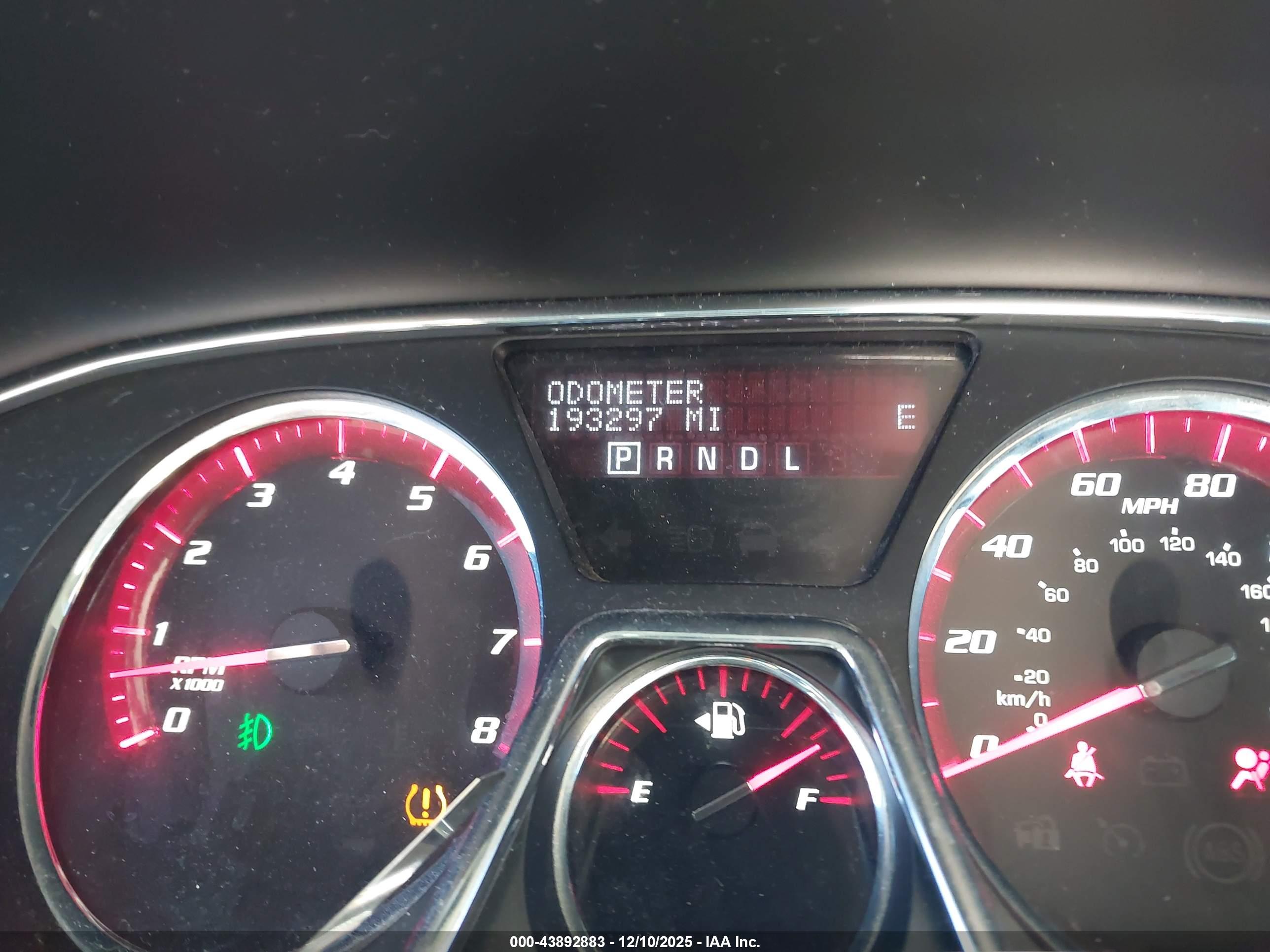 GMC ACADIA image 7