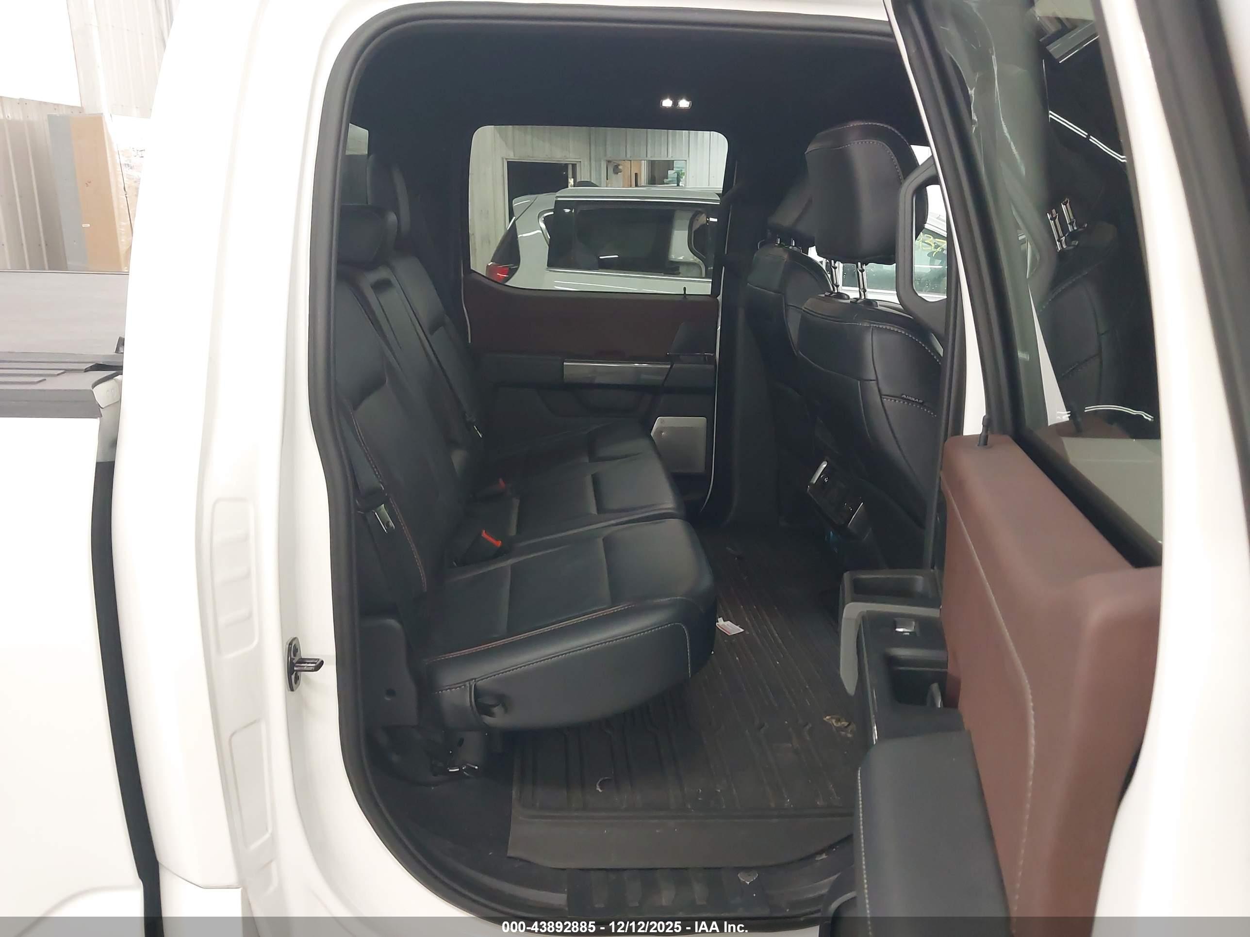 FORD F-150 image 8