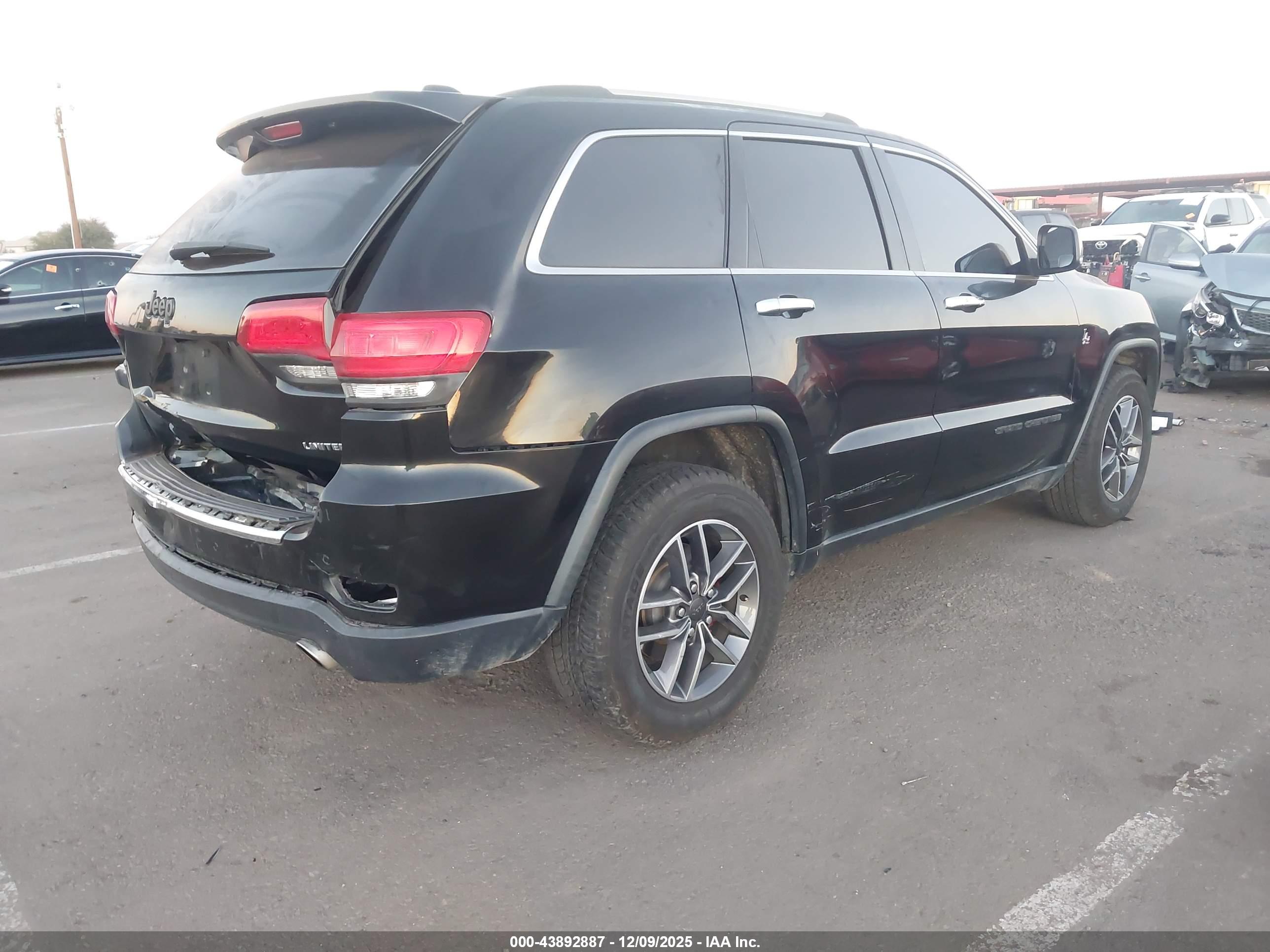 JEEP GRAND image 4