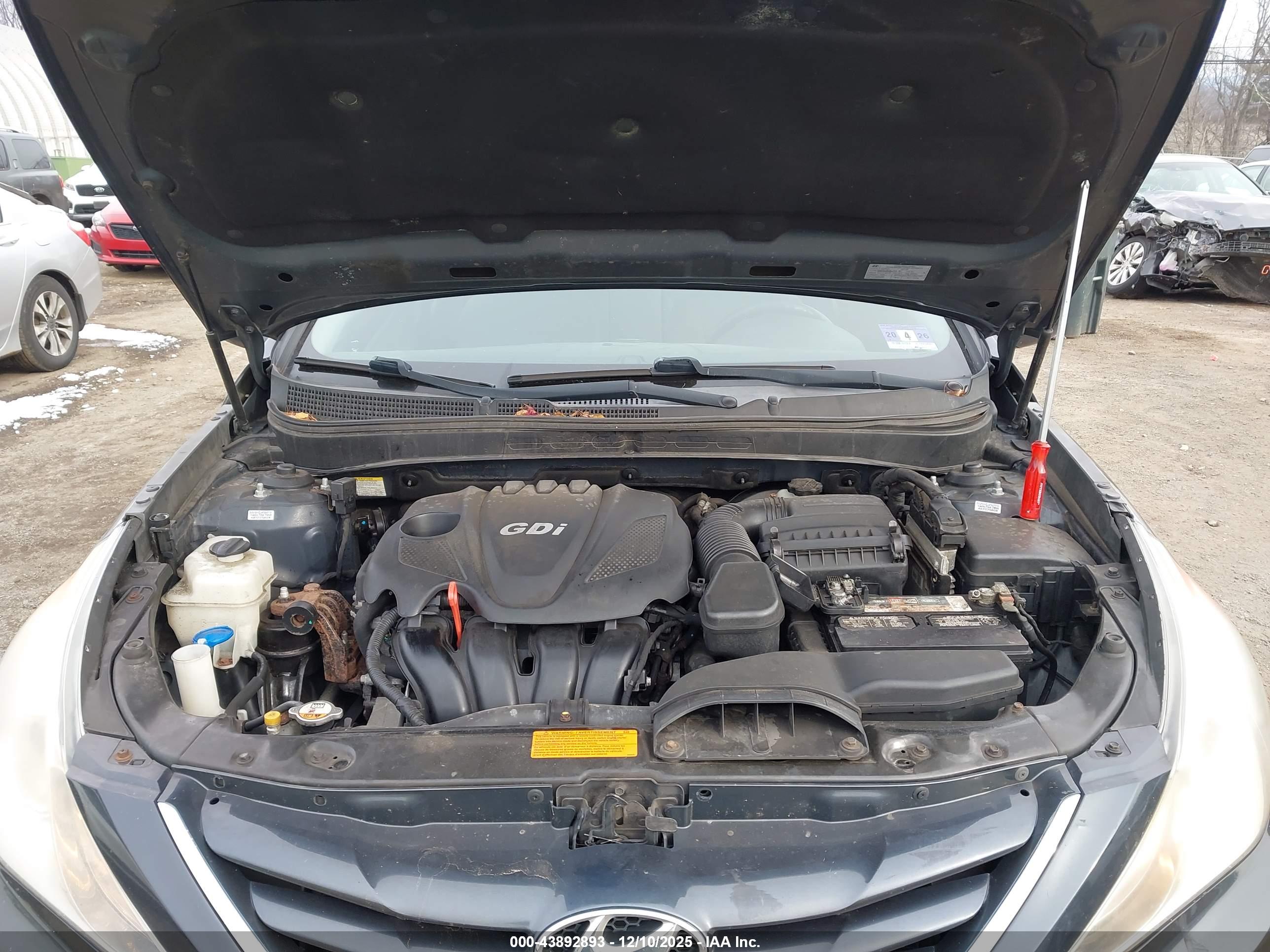 HYUNDAI SONATA image 10