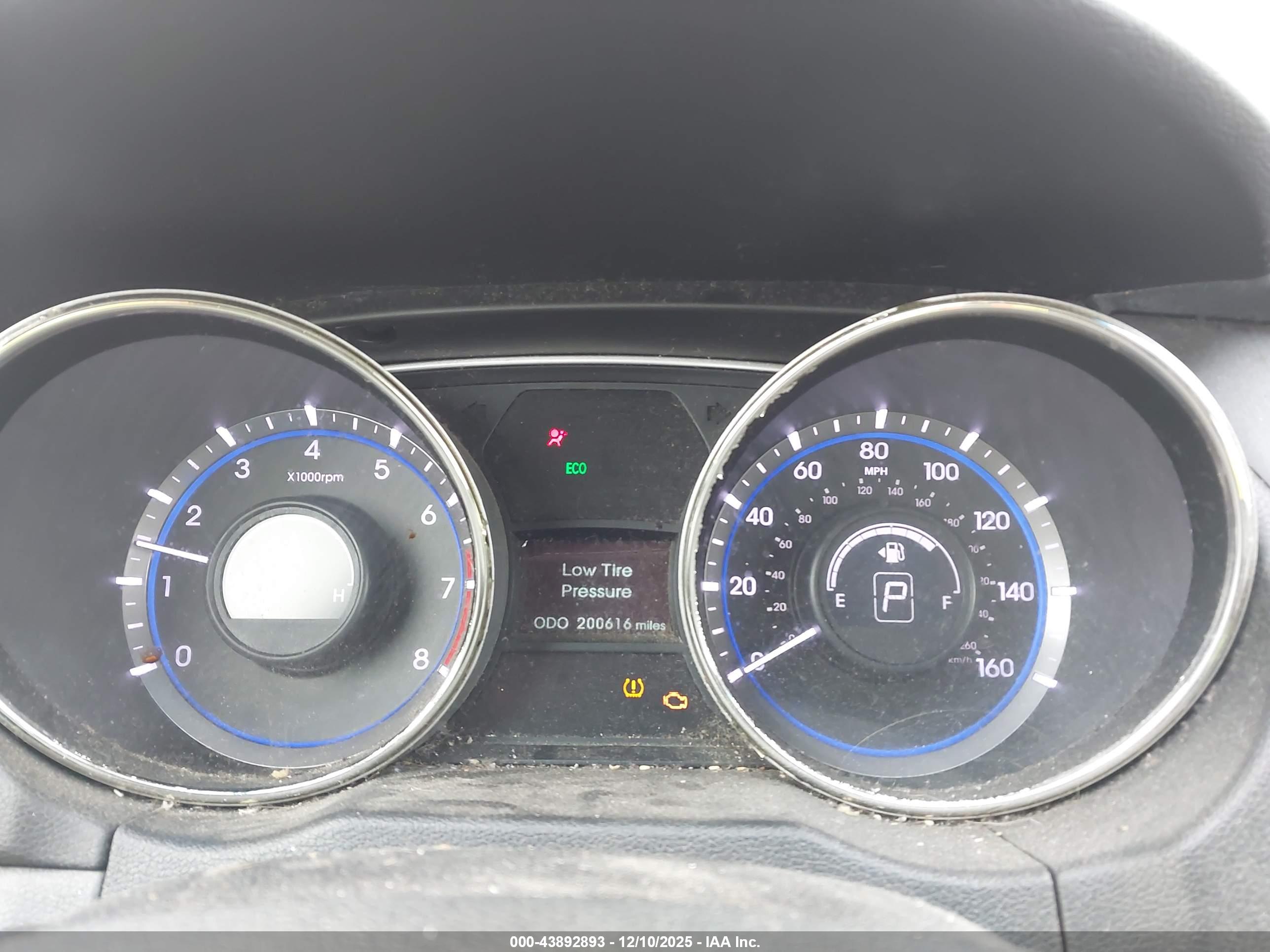 HYUNDAI SONATA image 7