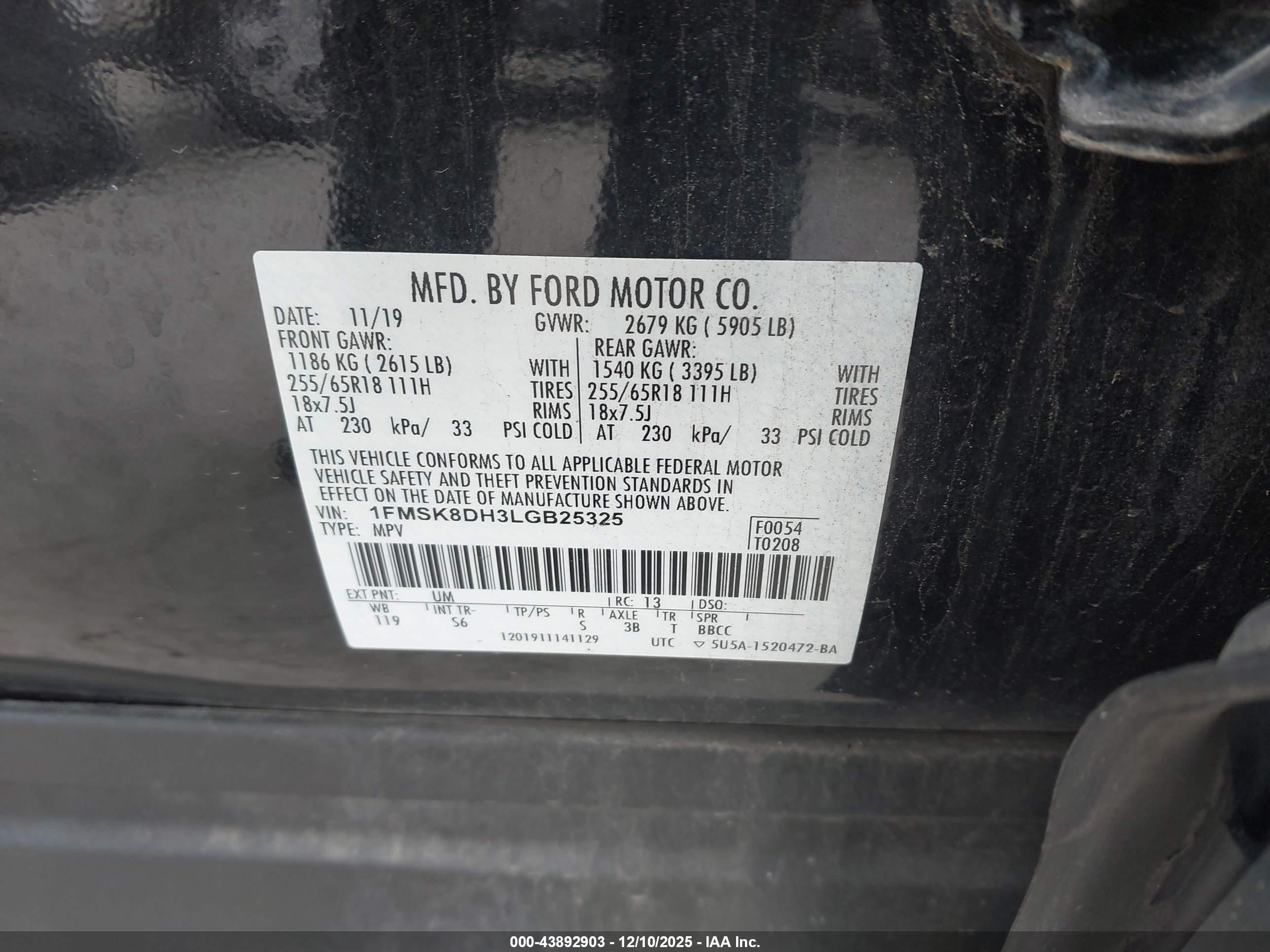 FORD EXPLORER image 9