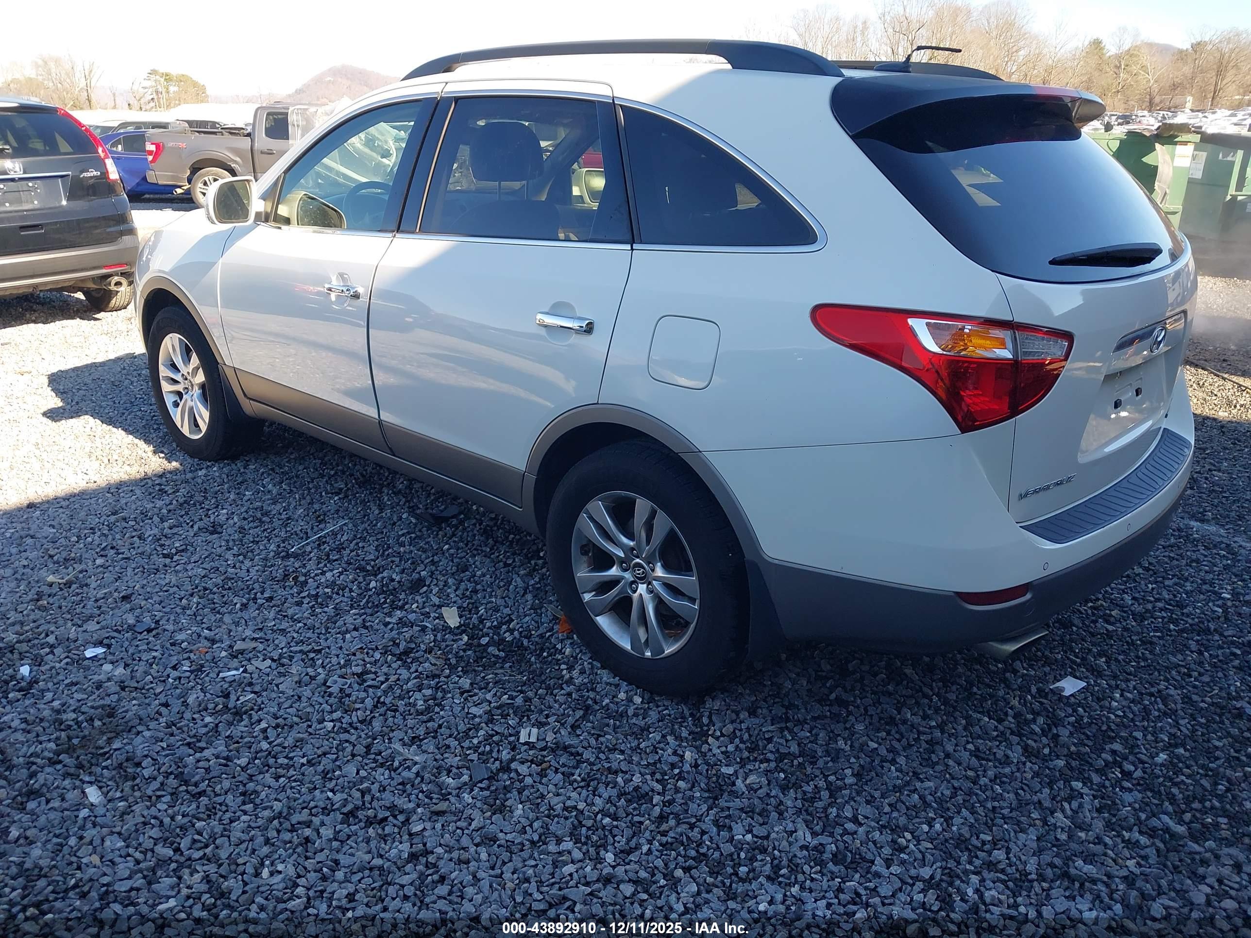 HYUNDAI VERACRUZ image 3