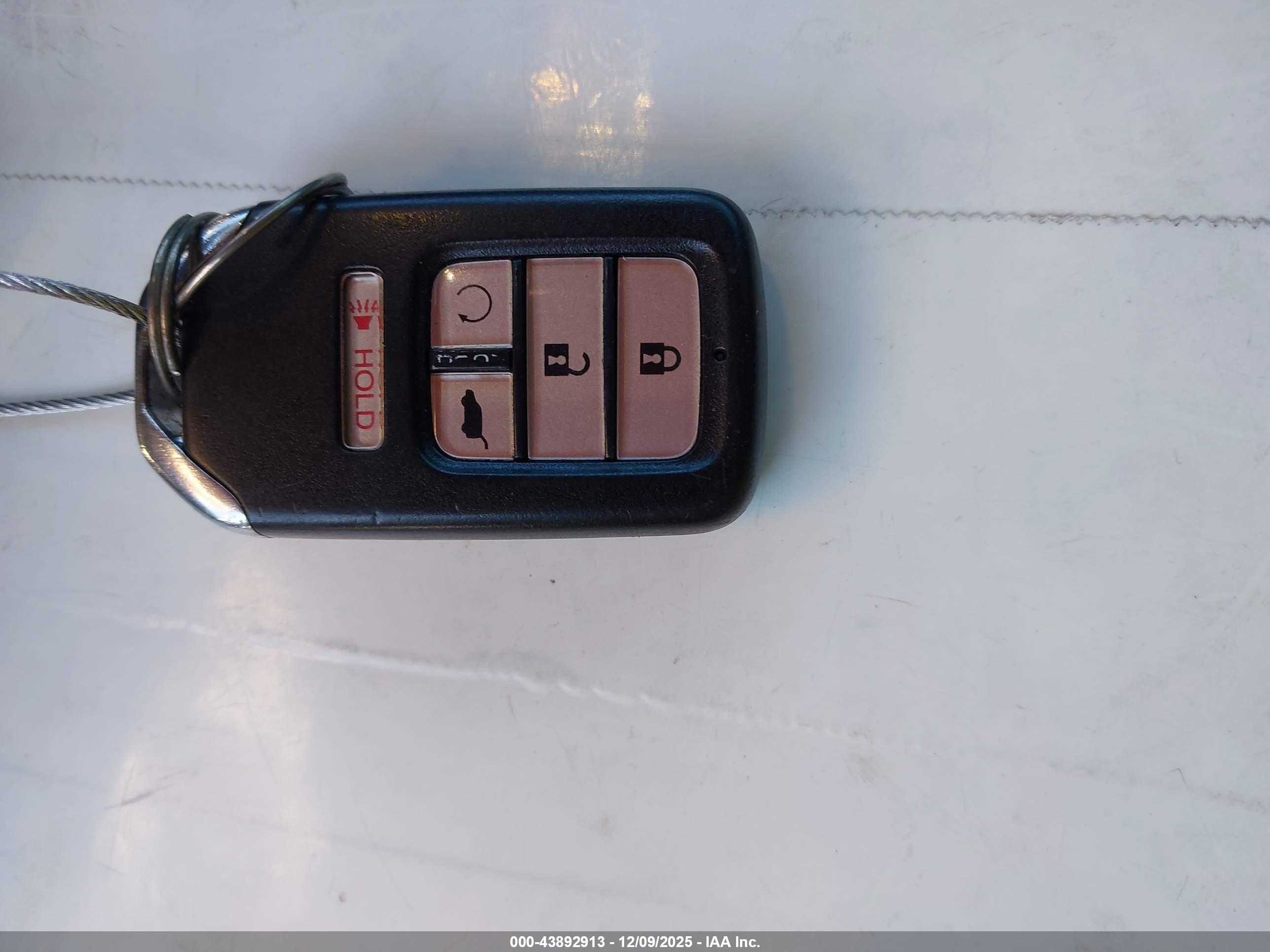 HONDA PILOT image 11