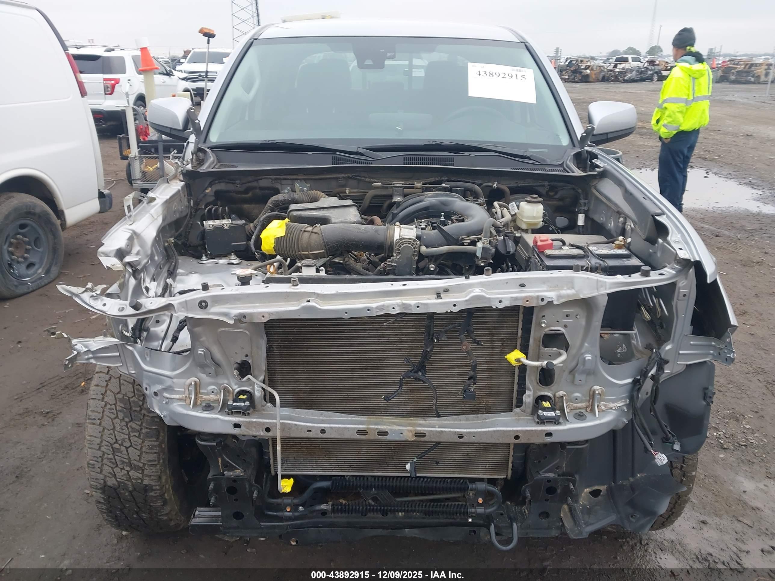 TOYOTA TACOMA image 10