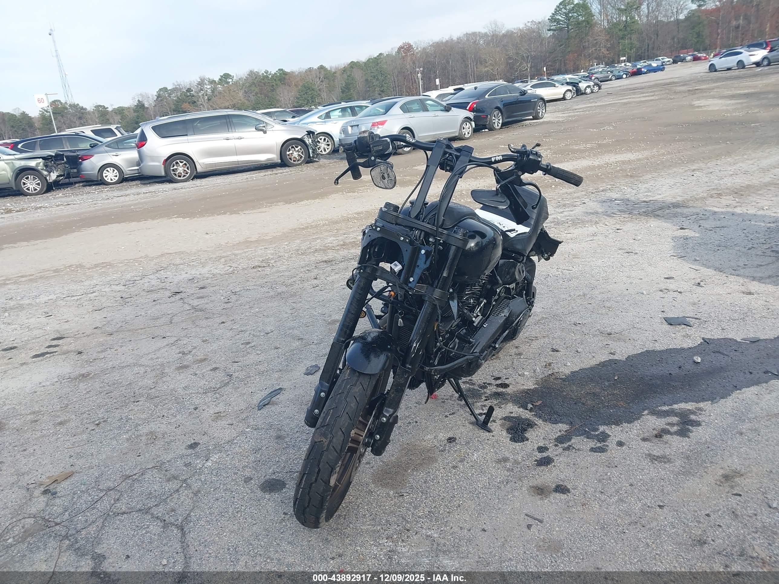 HARLEY-DAVIDSON FXLRST image 2