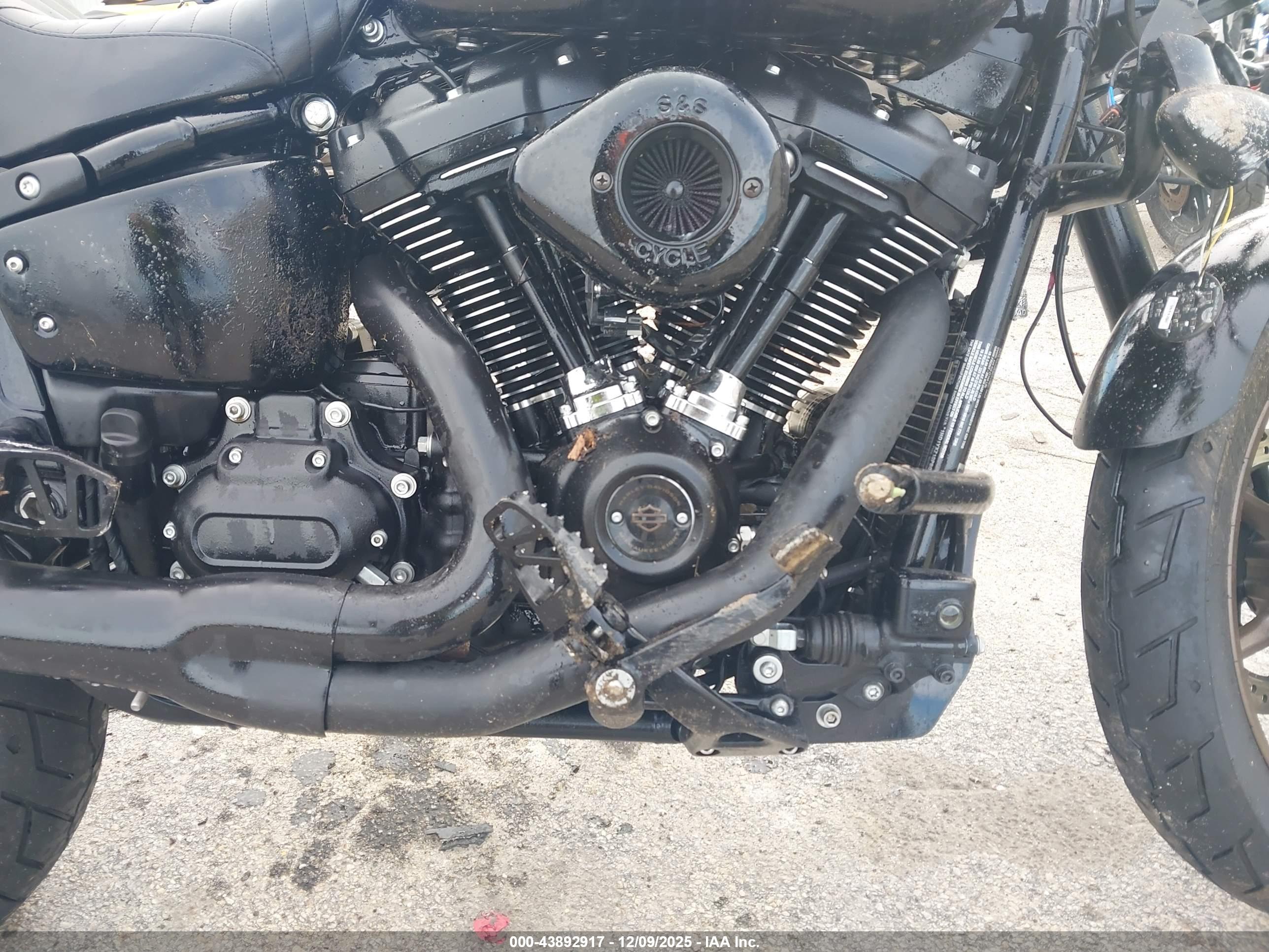 HARLEY-DAVIDSON FXLRST image 8