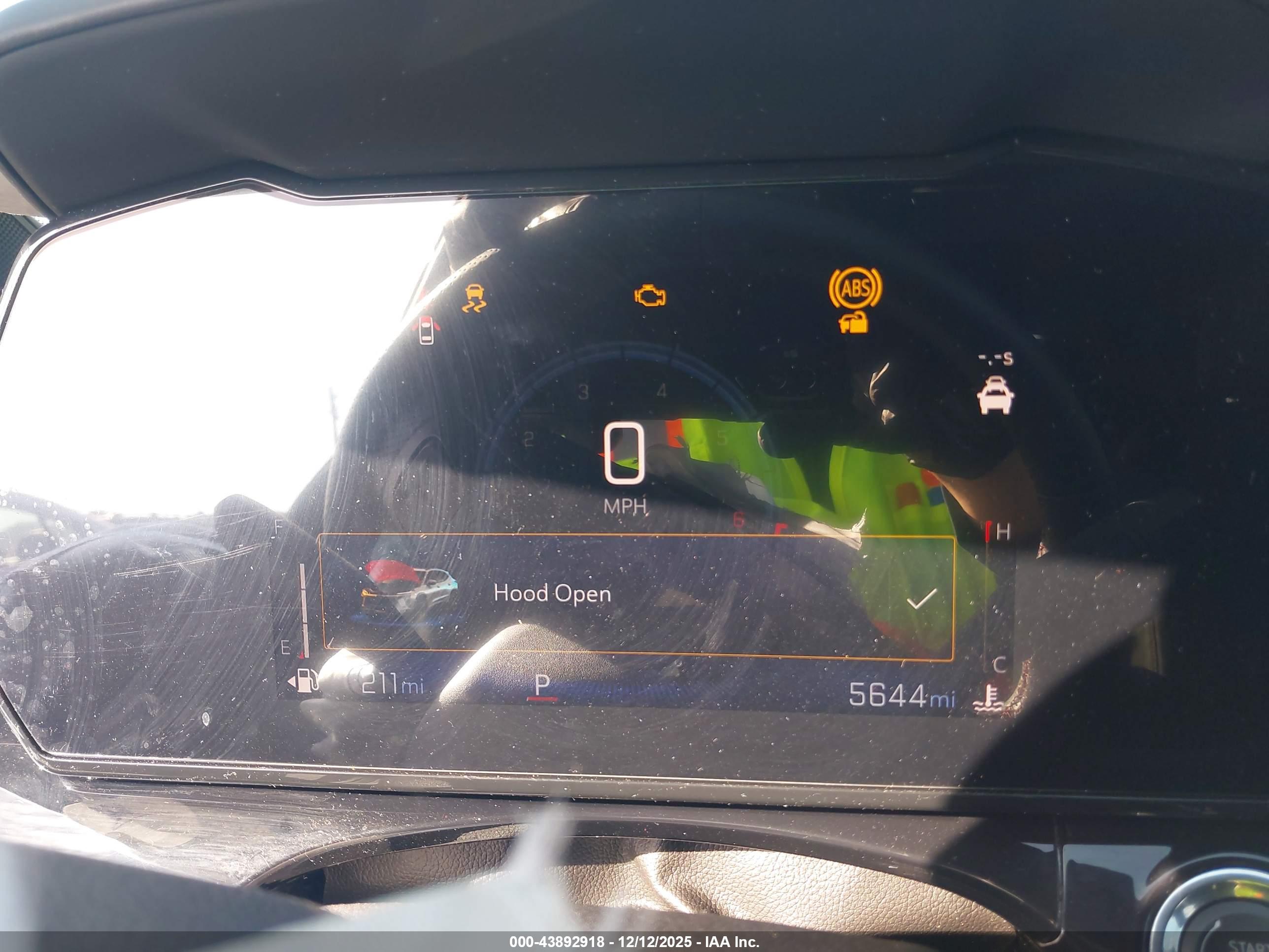 CHEVROLET TRAX image 7