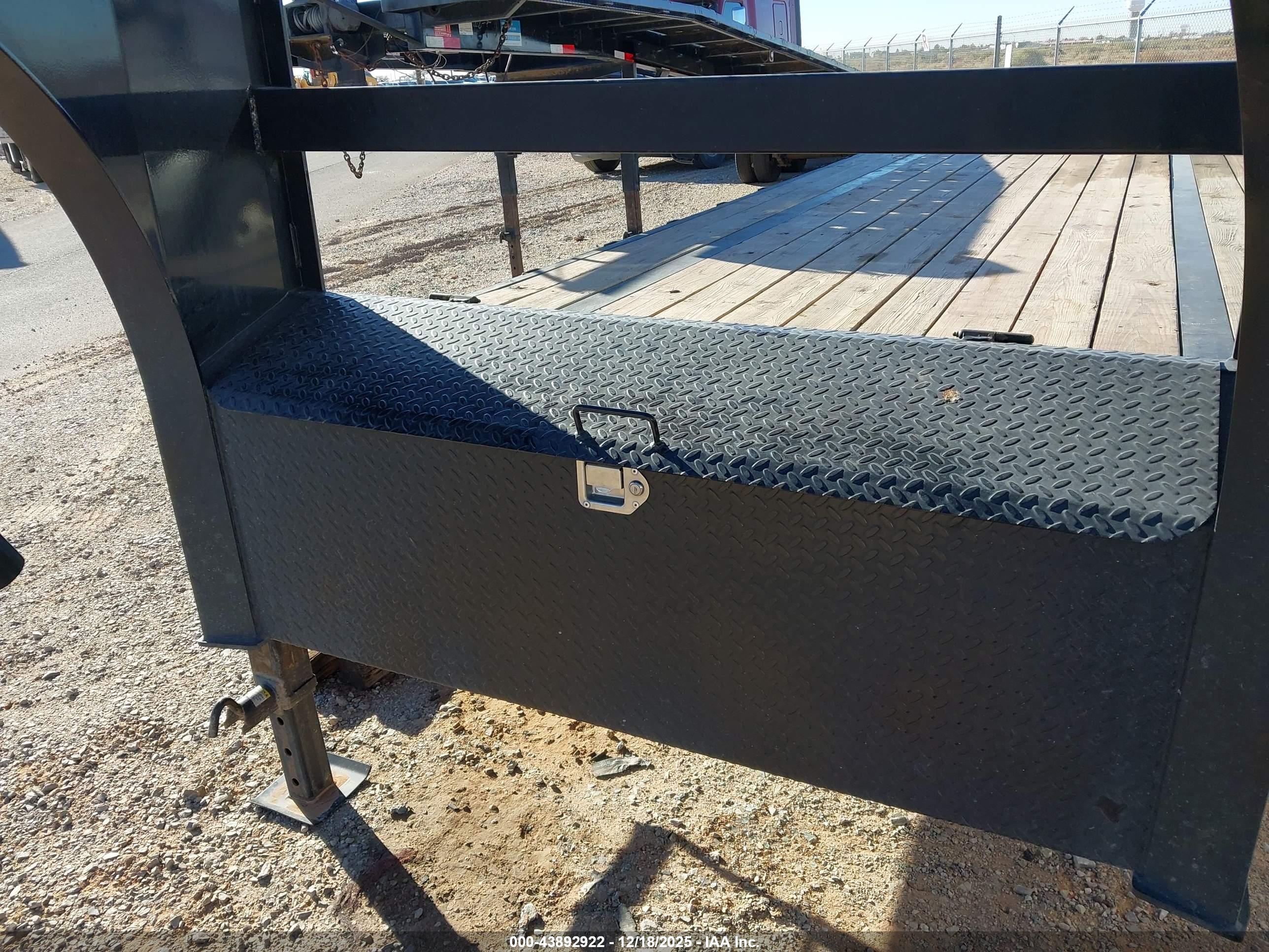 PJ TRAILERS image 7