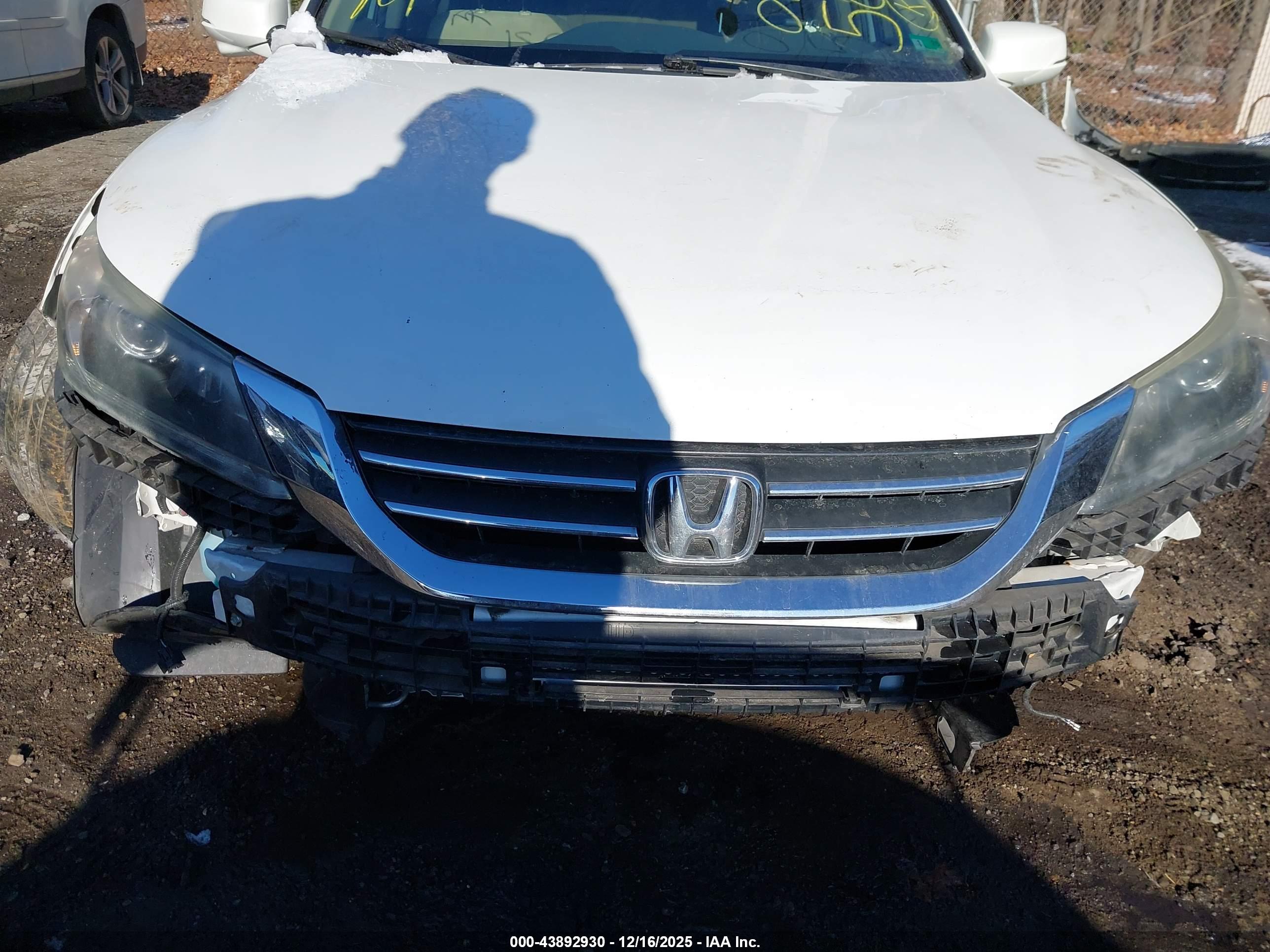 HONDA ACCORD image 6