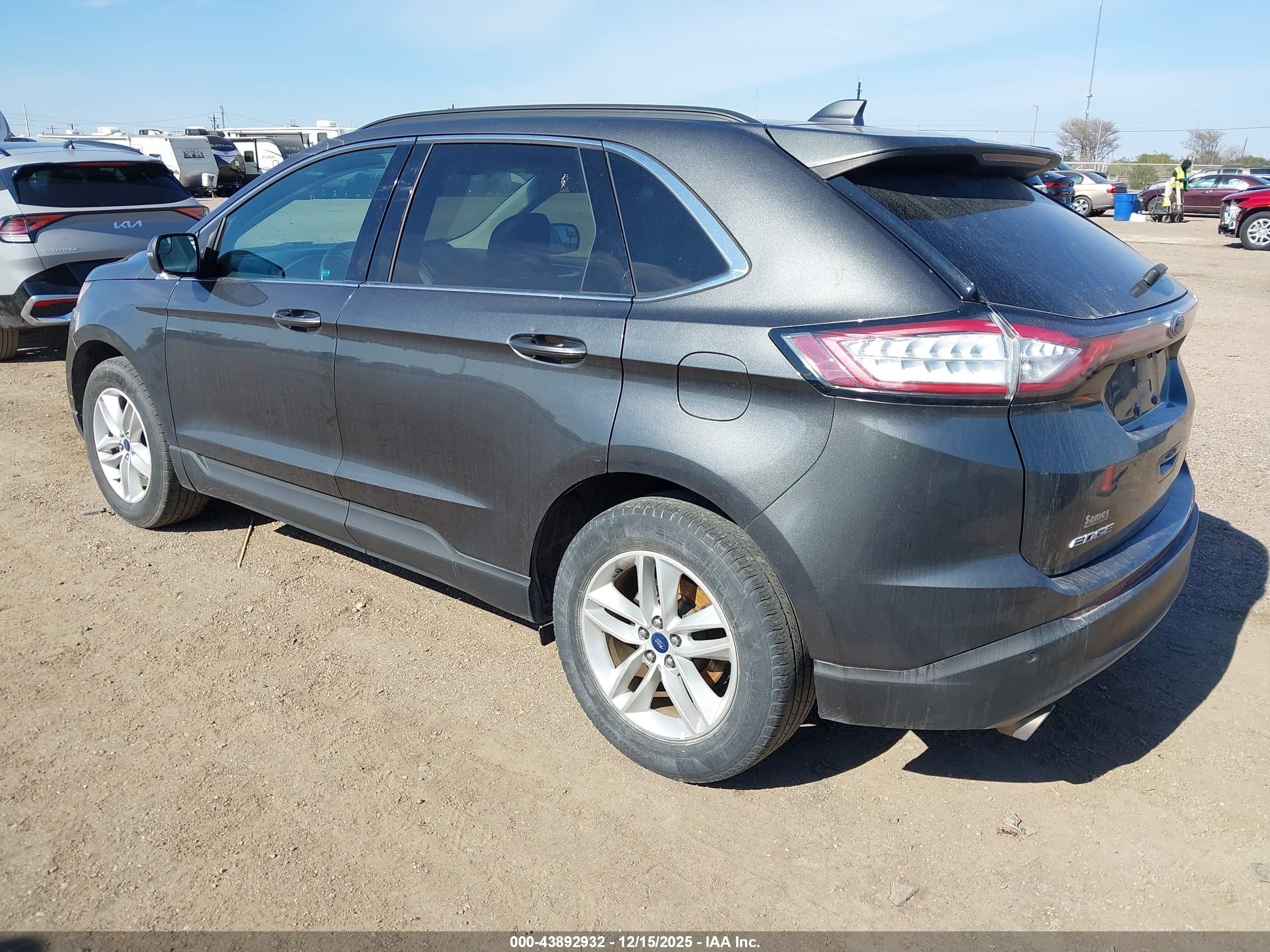 FORD EDGE image 3