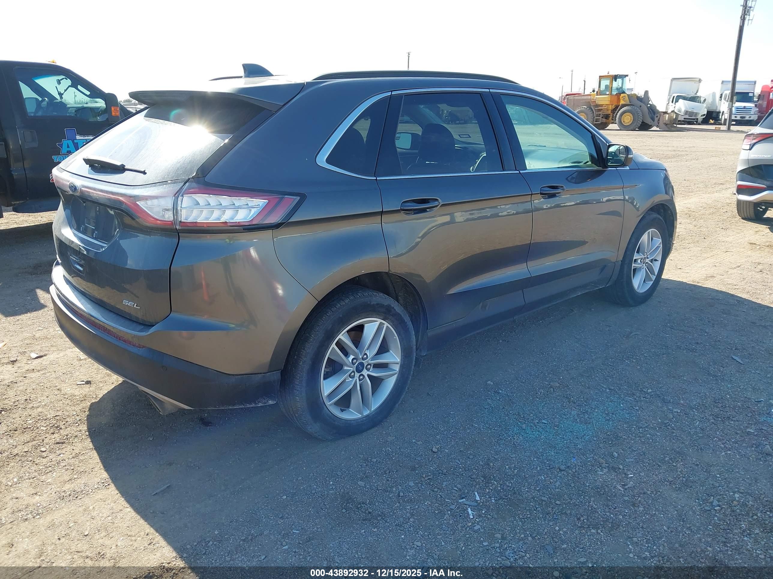 FORD EDGE image 4
