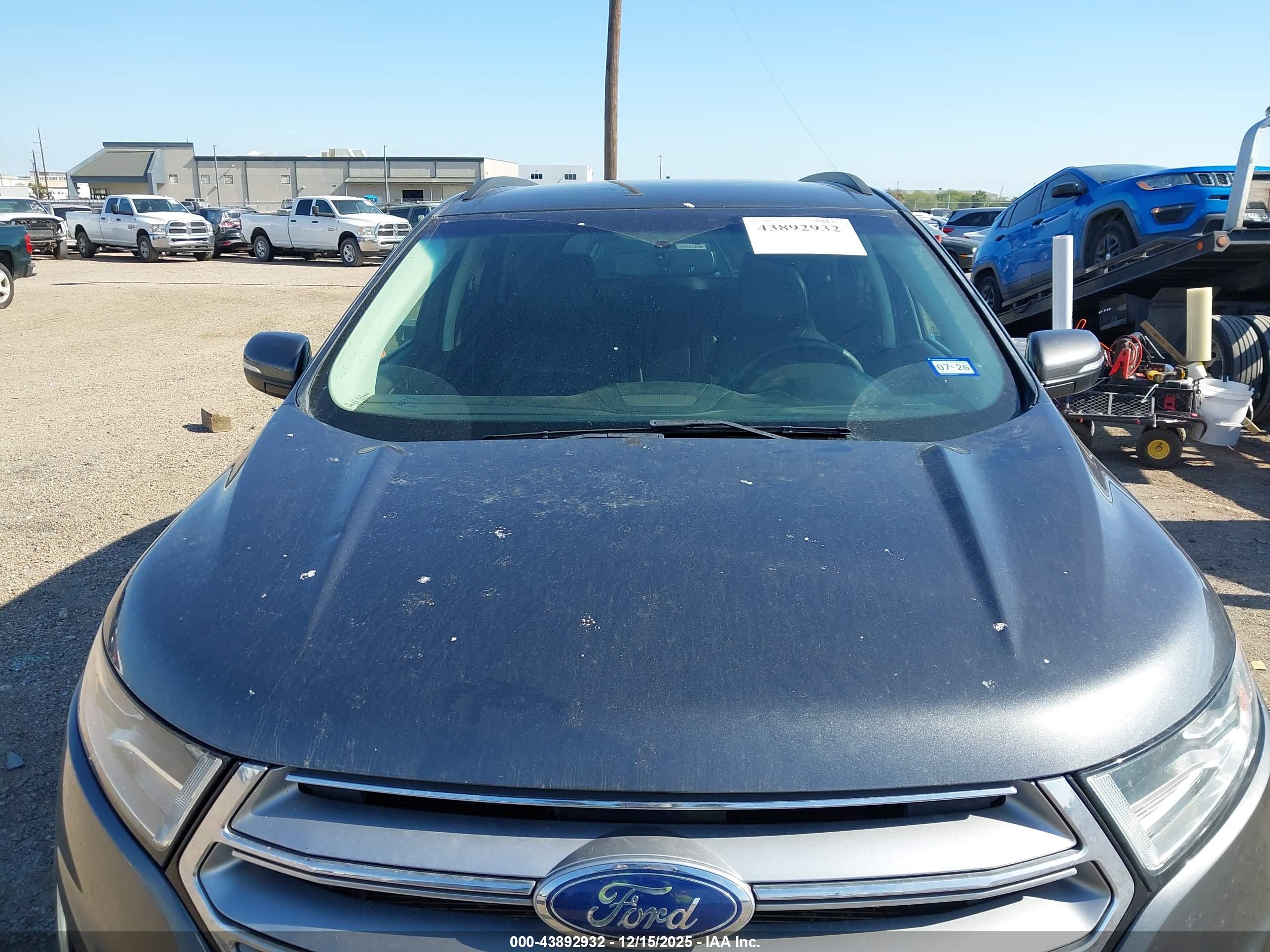 FORD EDGE image 6