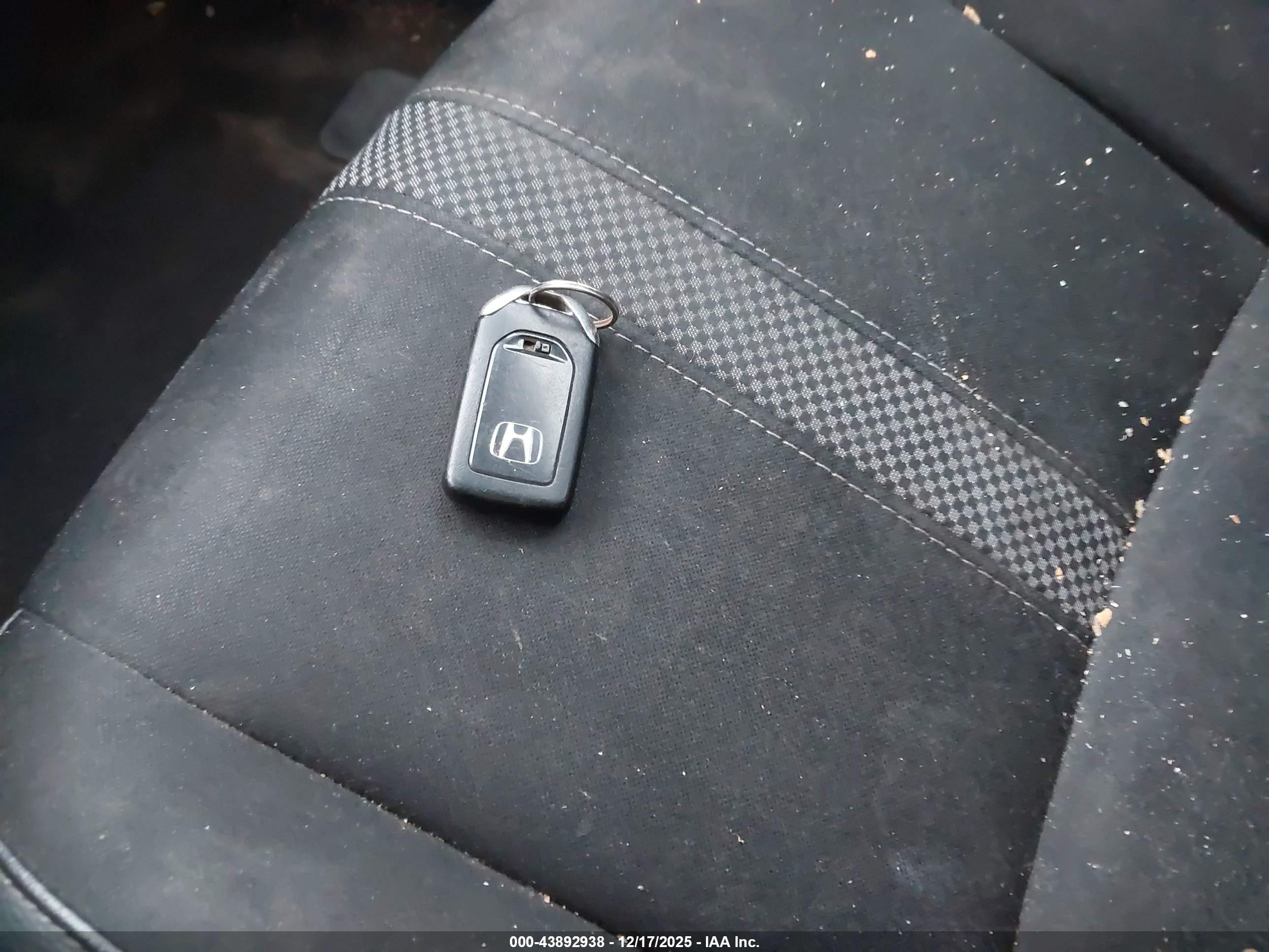 HONDA CIVIC image 11