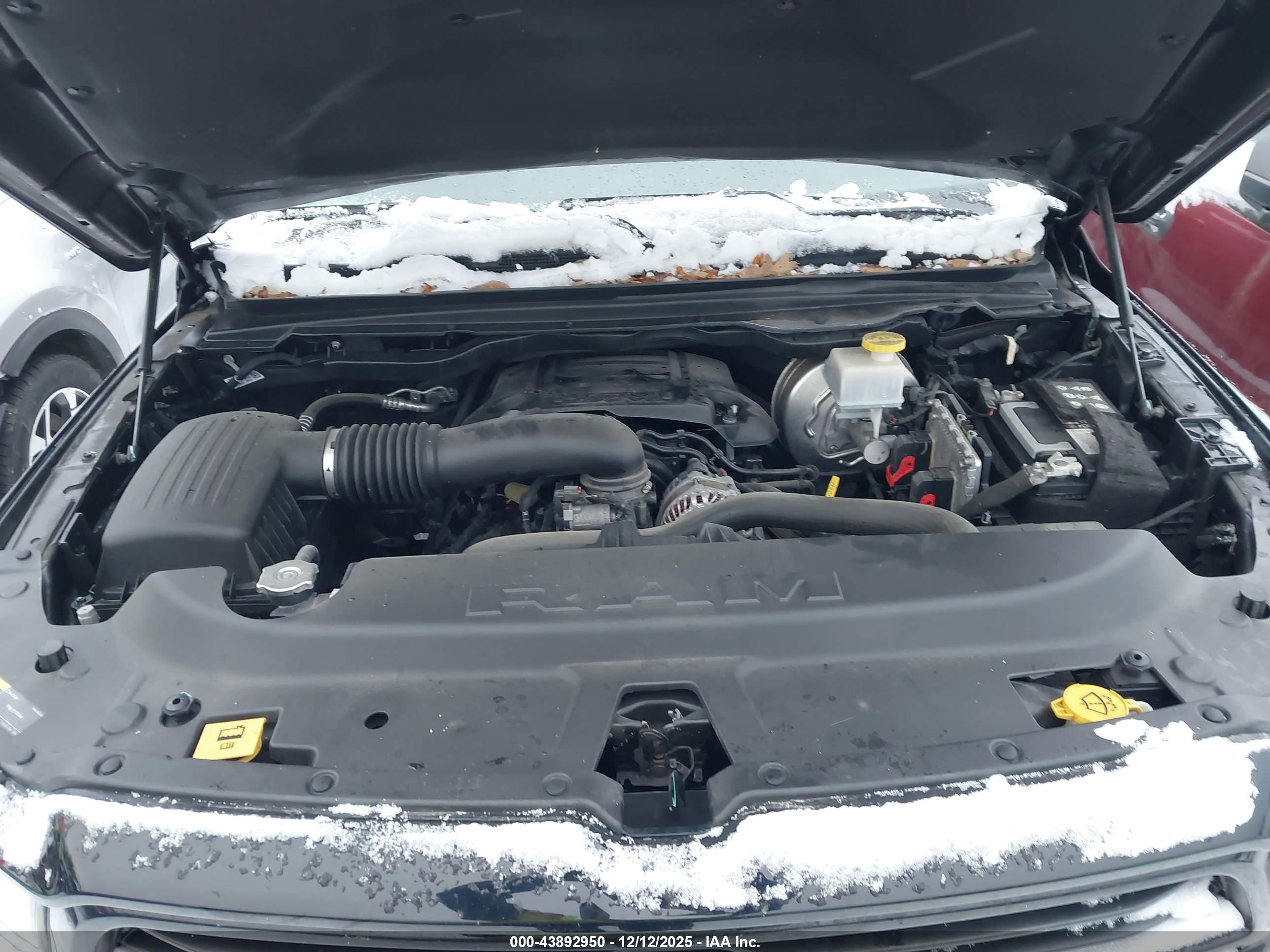 RAM 1500 image 10