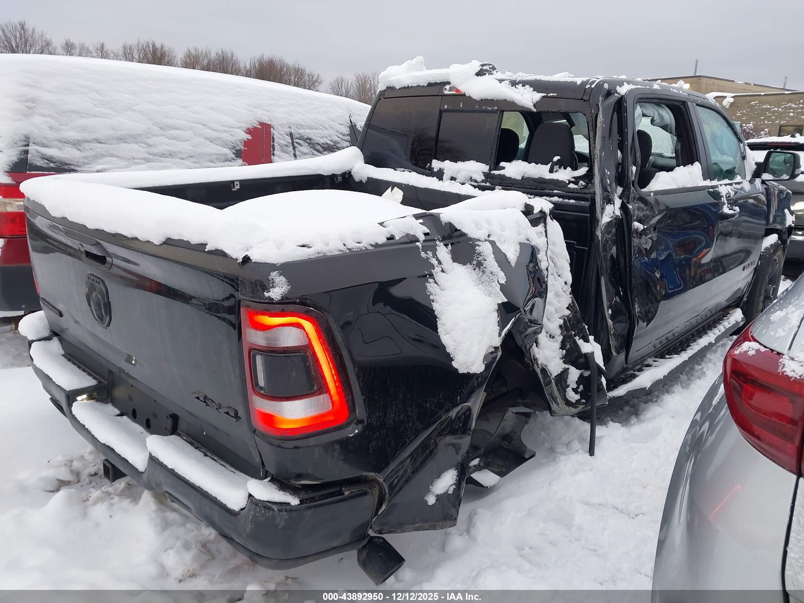 RAM 1500 image 4