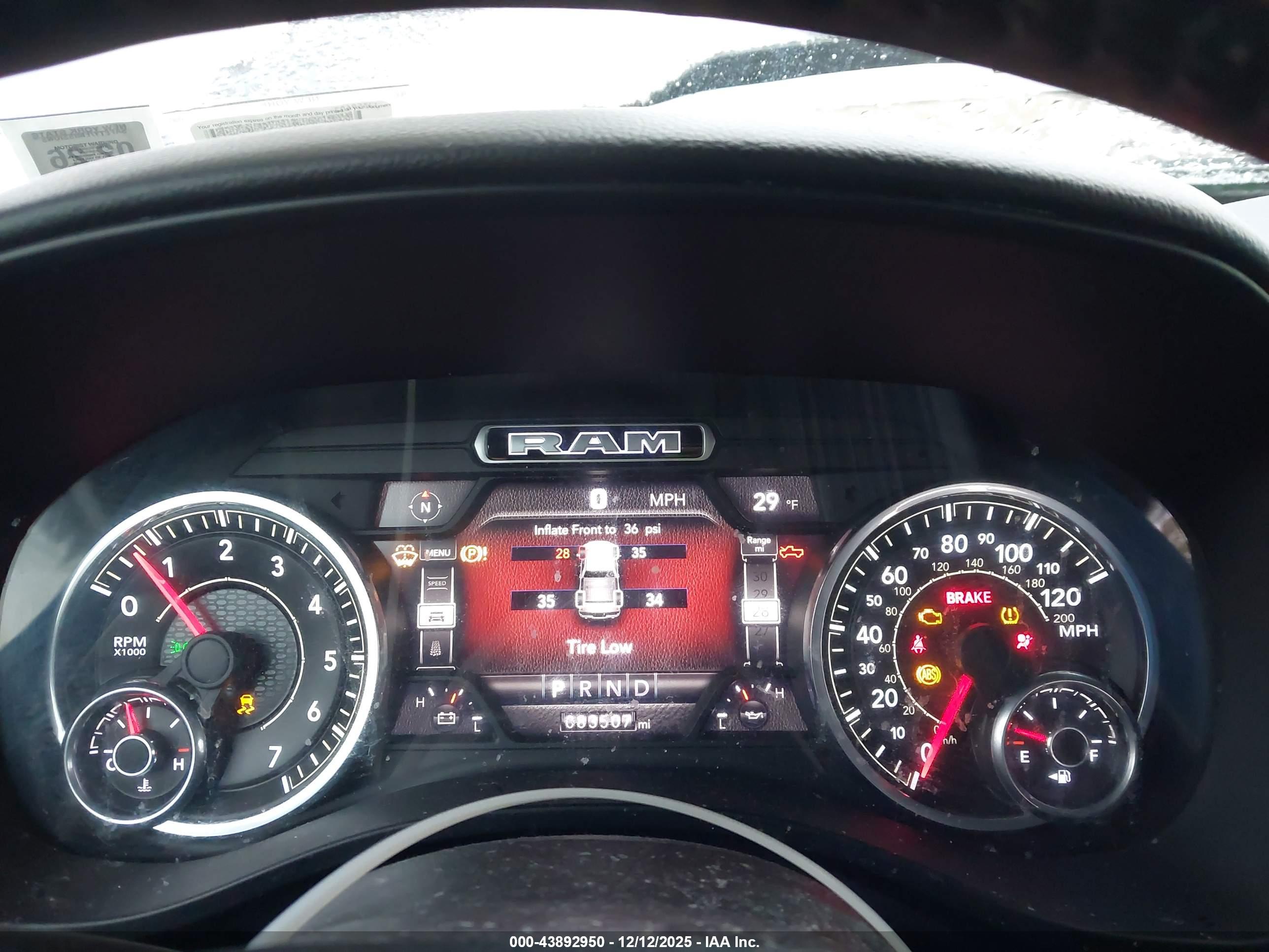 RAM 1500 image 7