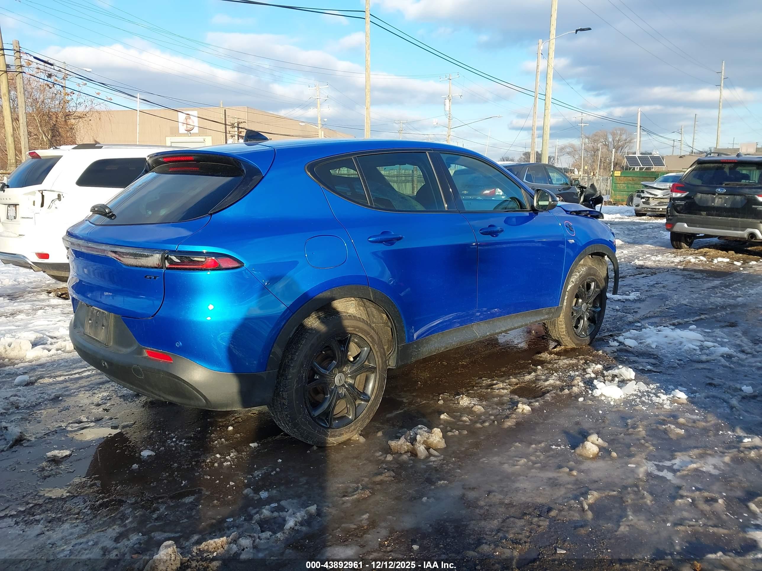 DODGE HORNET image 4