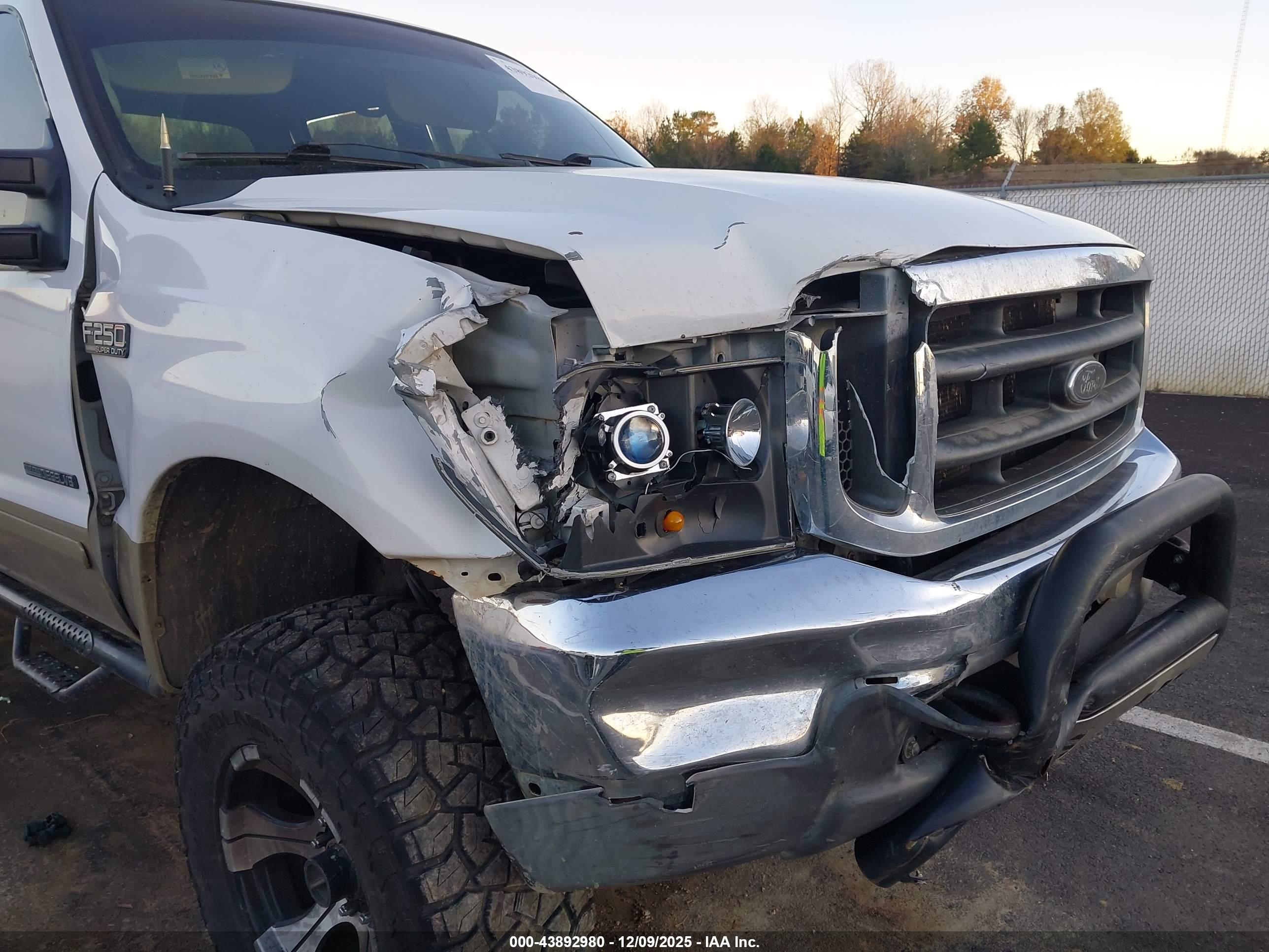 FORD F-250 image 6