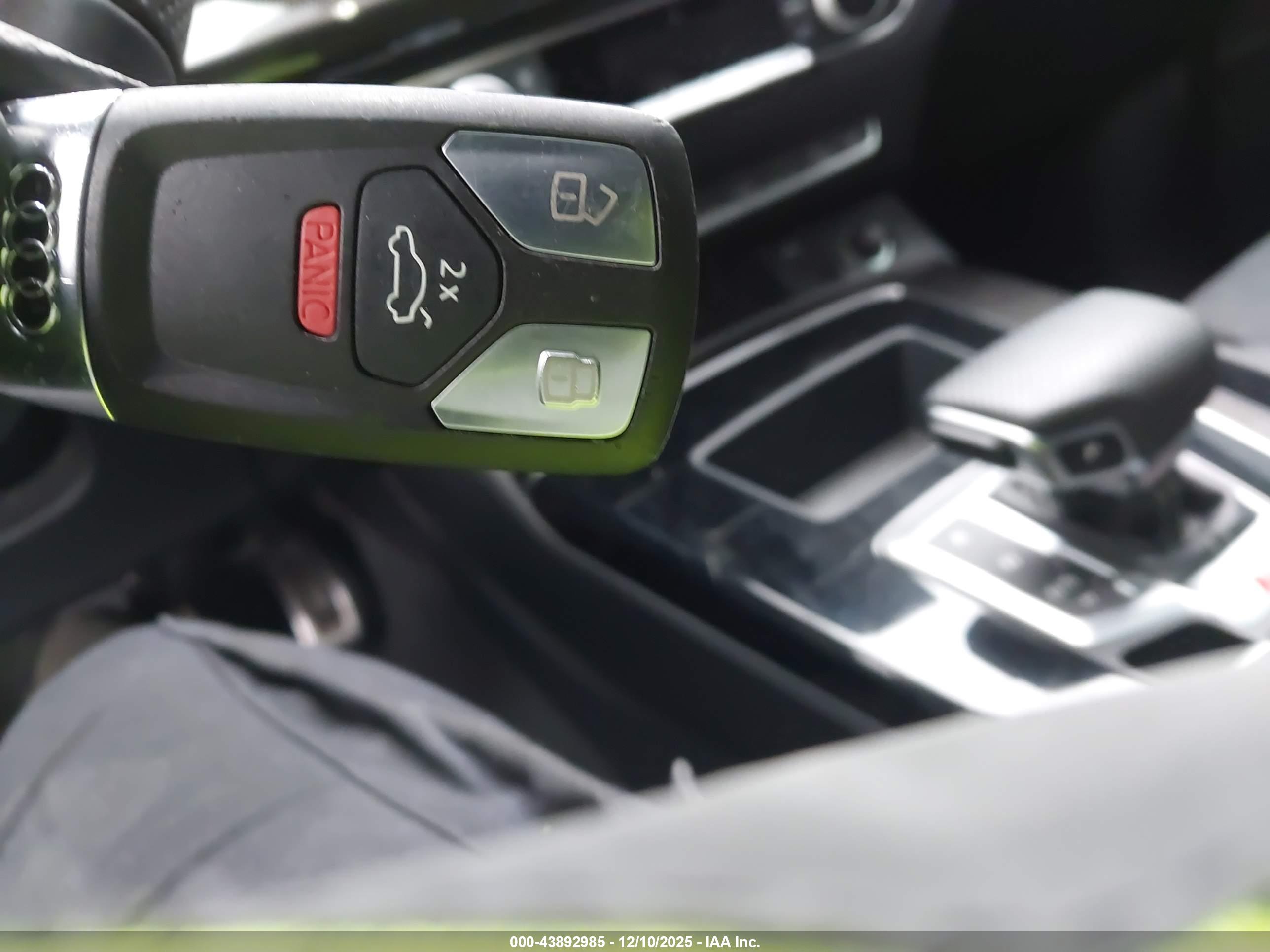 AUDI SQ5 image 11