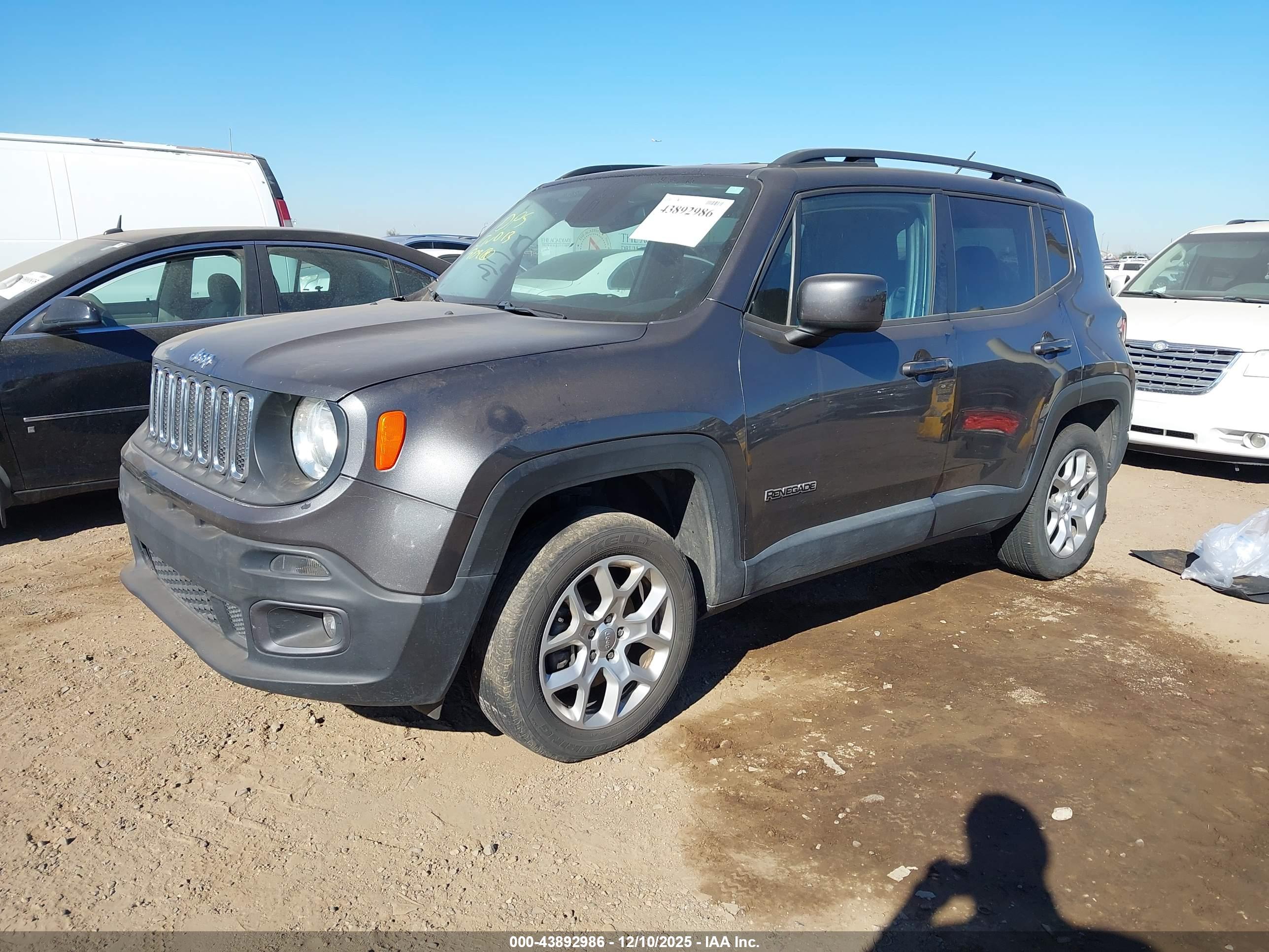 JEEP RENEGADE image 2