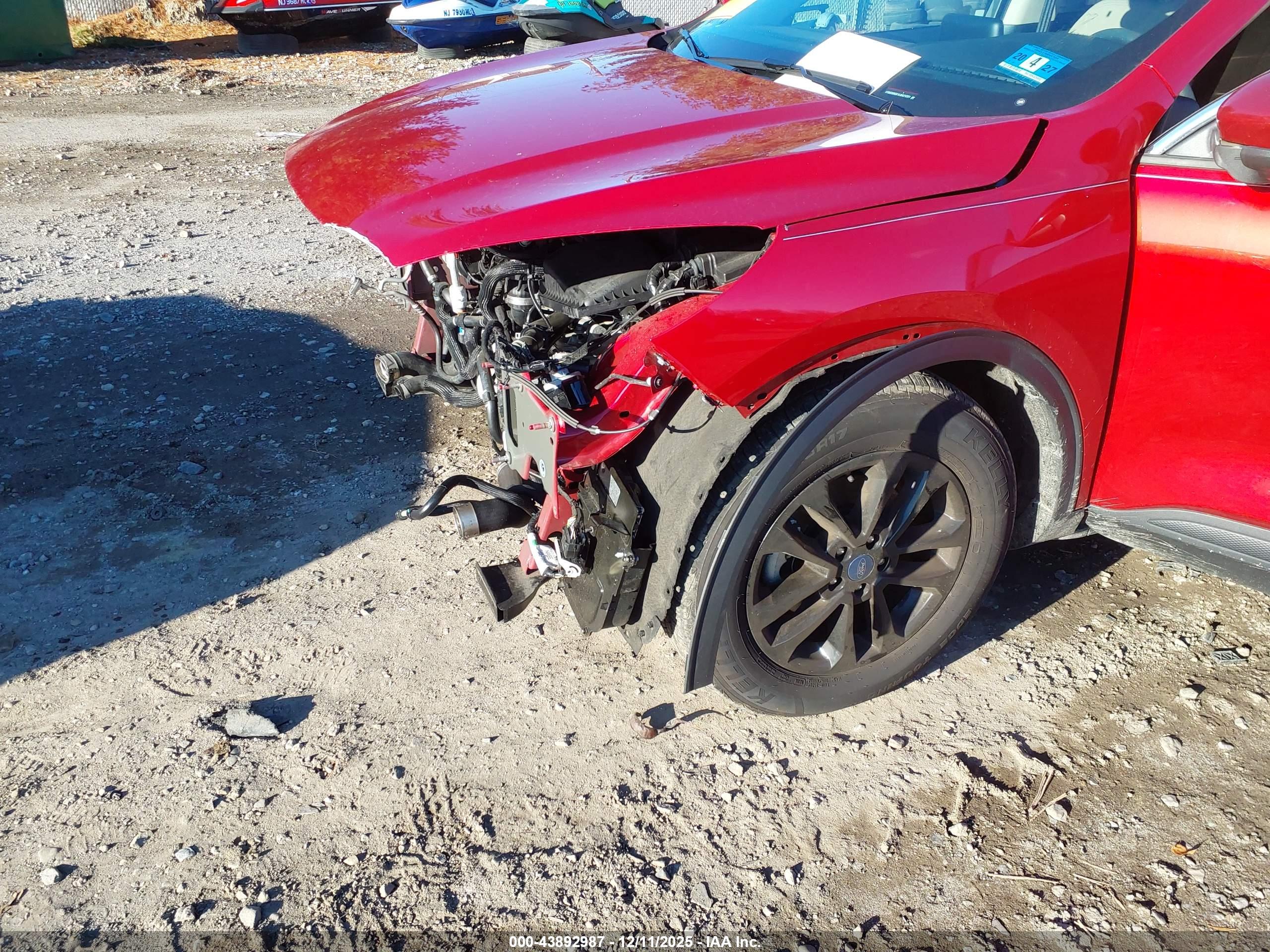FORD ESCAPE image 6