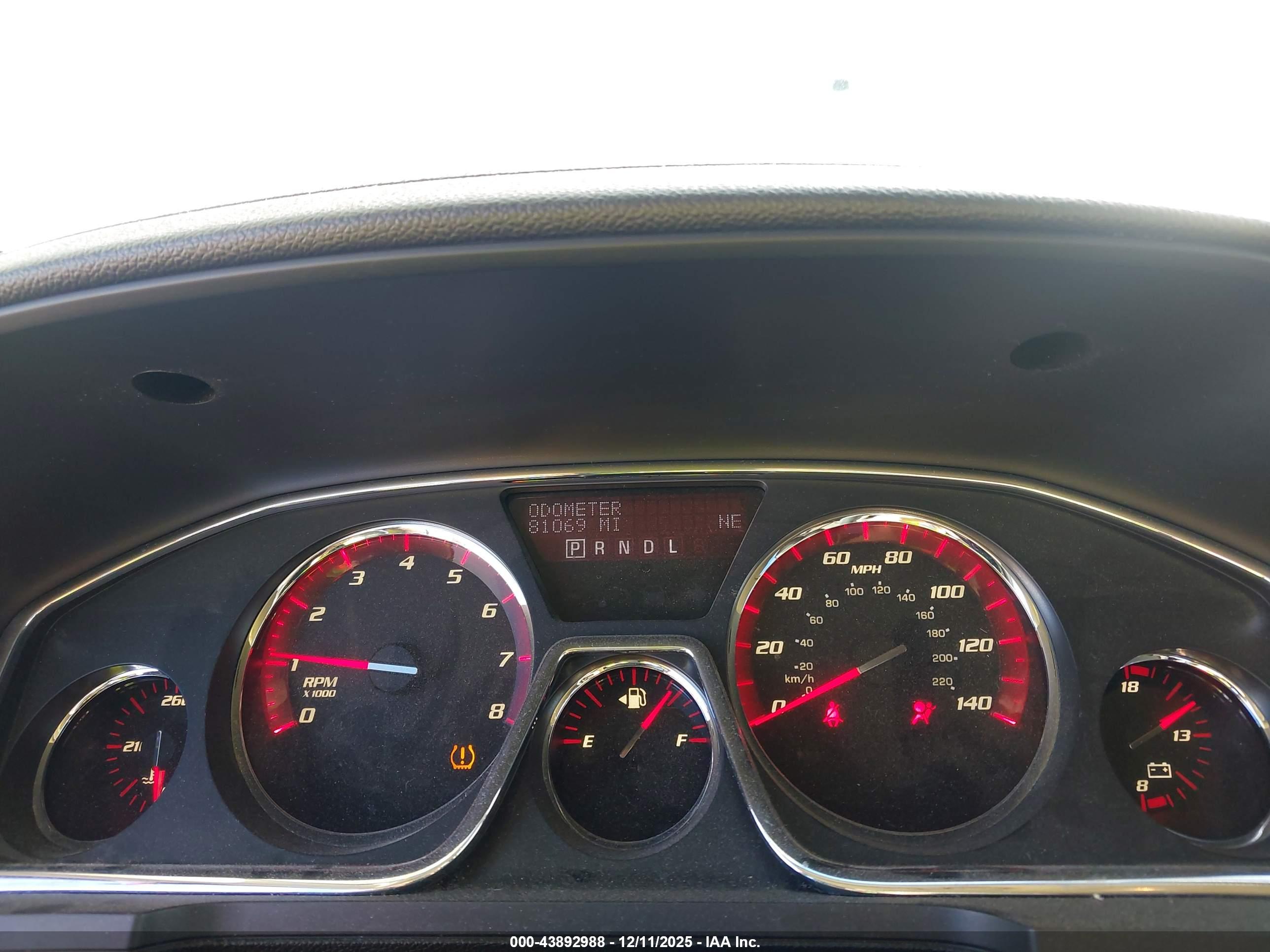 GMC ACADIA image 7