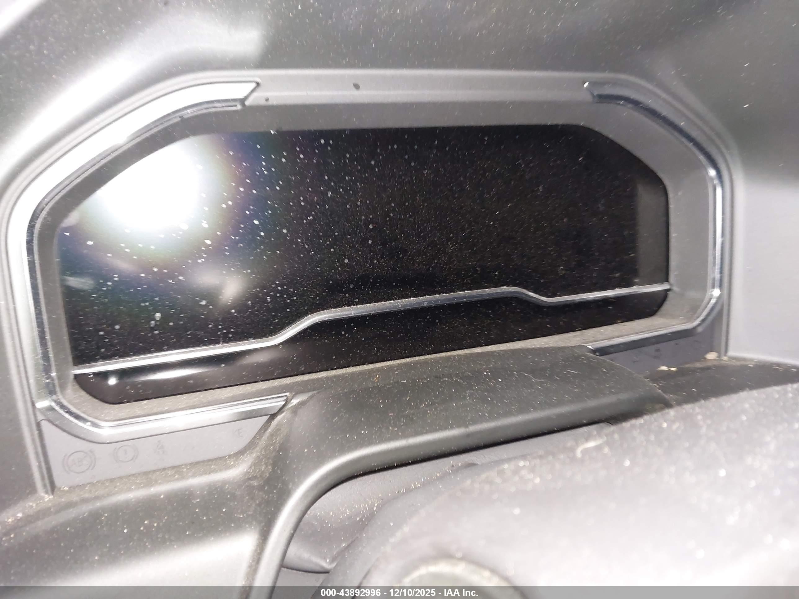 GMC SIERRA image 7