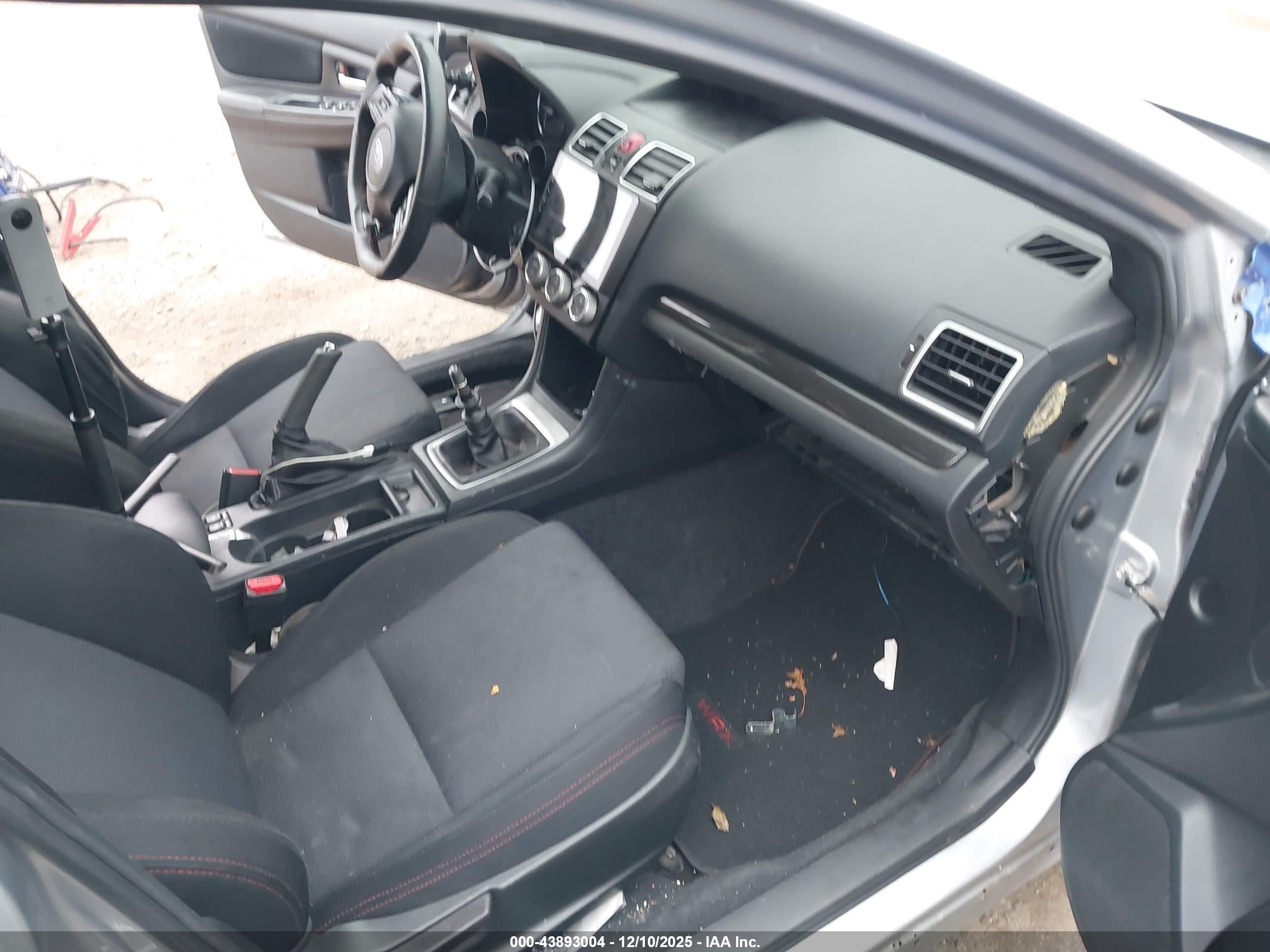 SUBARU WRX image 5