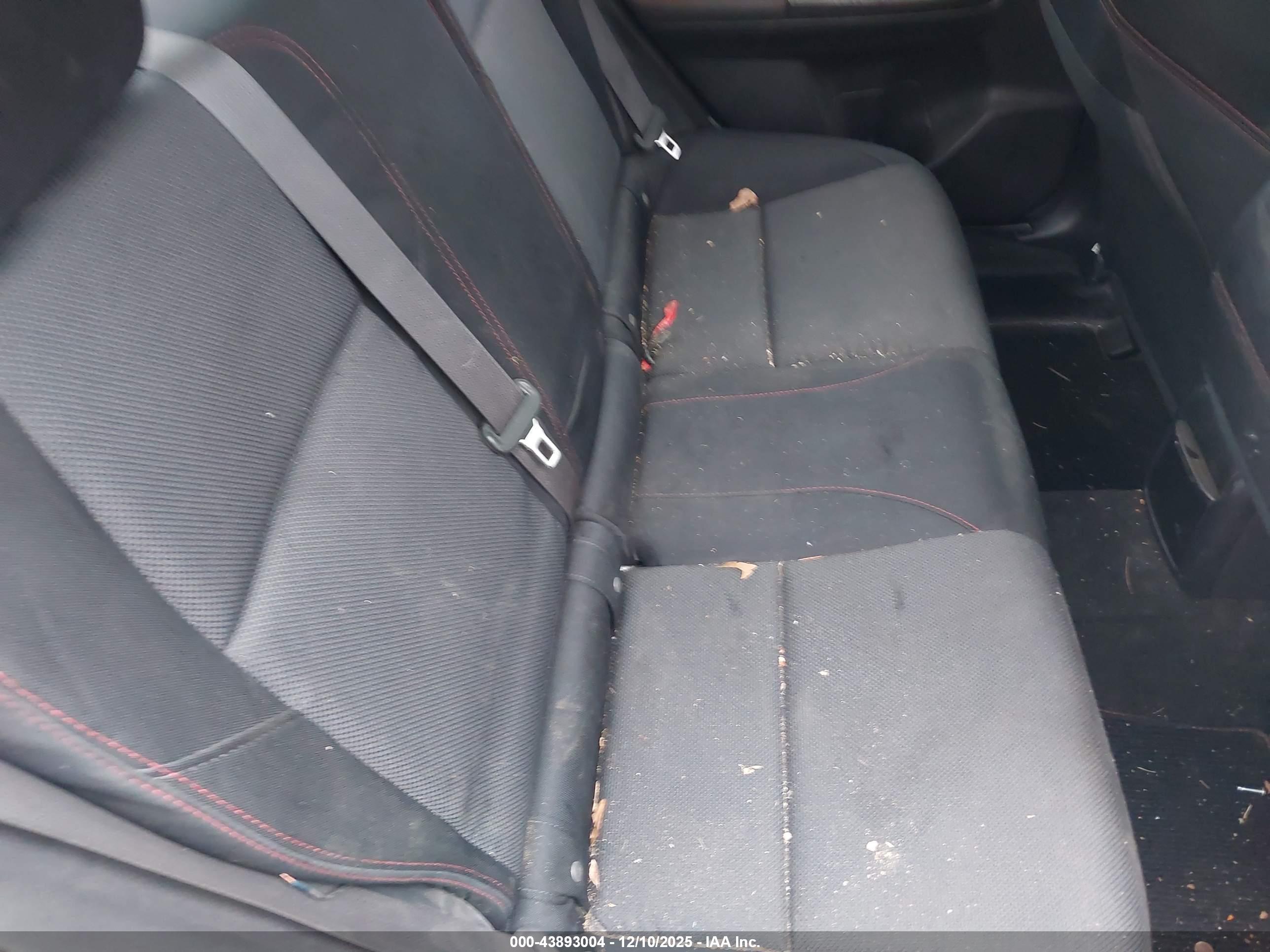 SUBARU WRX image 8
