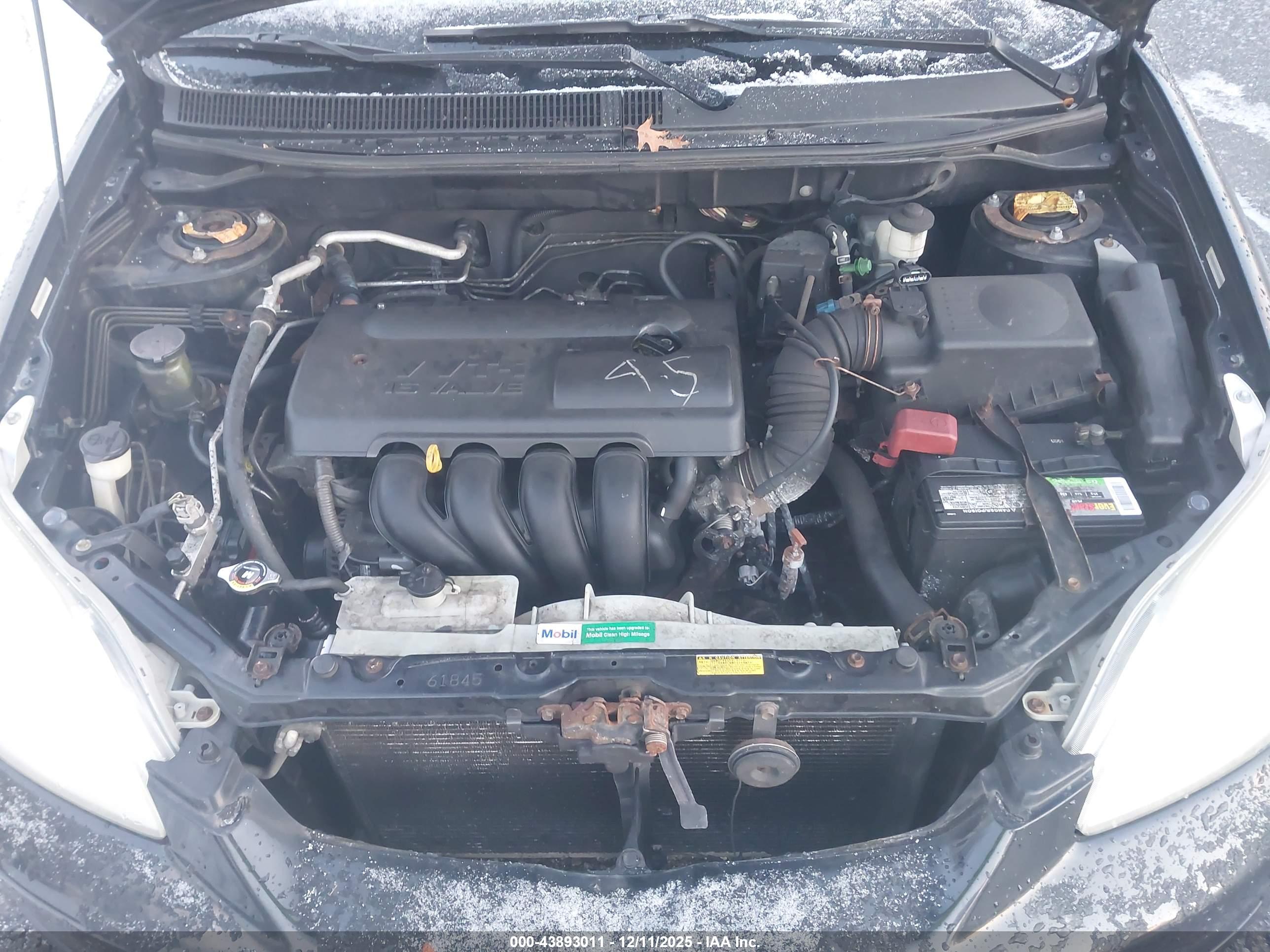 TOYOTA MATRIX image 10