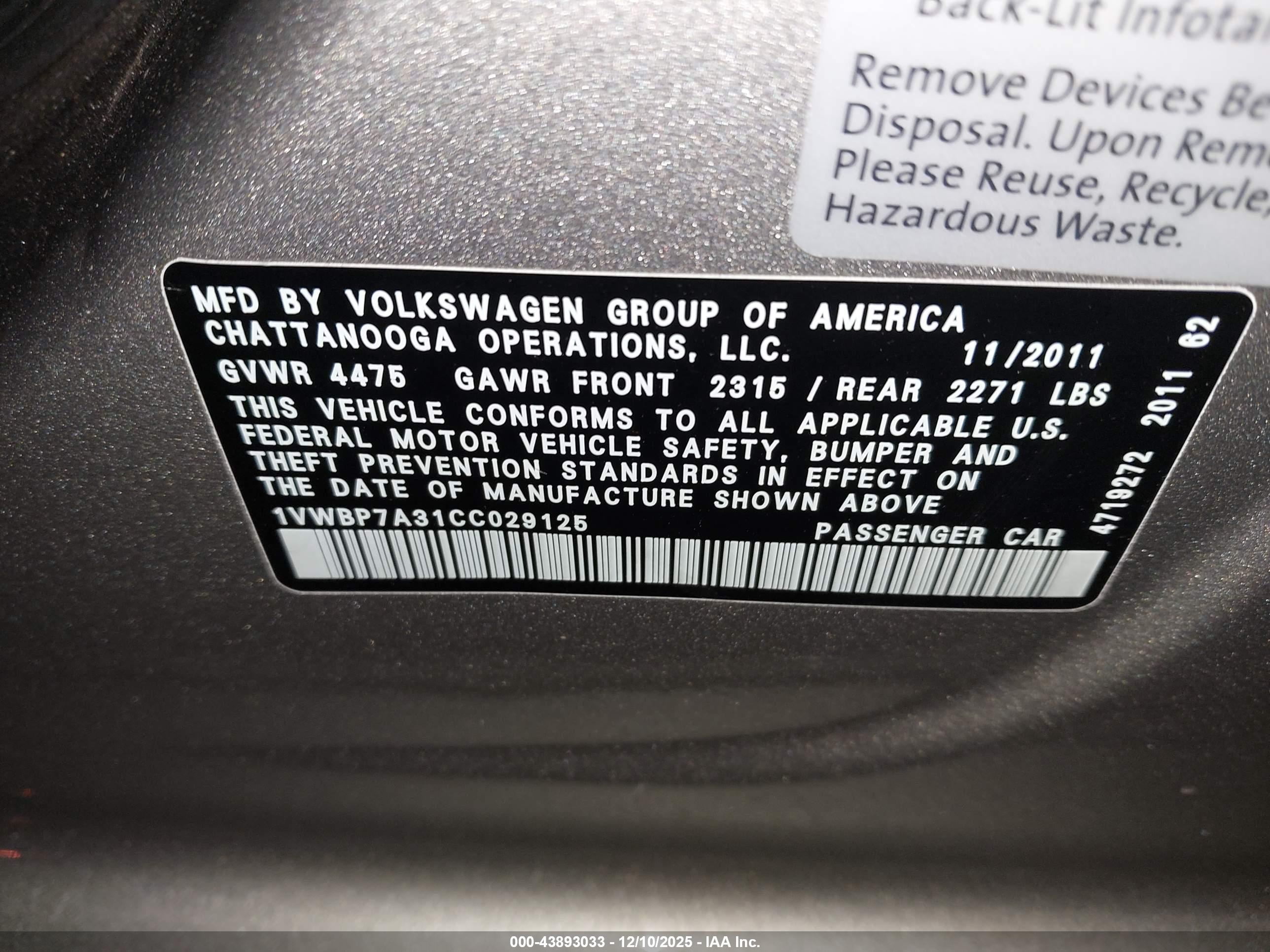 VOLKSWAGEN PASSAT image 9