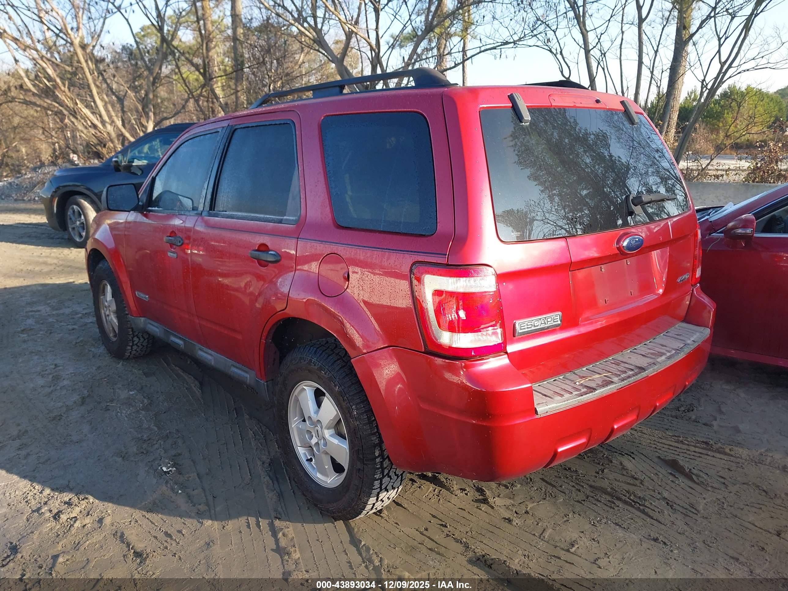 FORD ESCAPE image 3