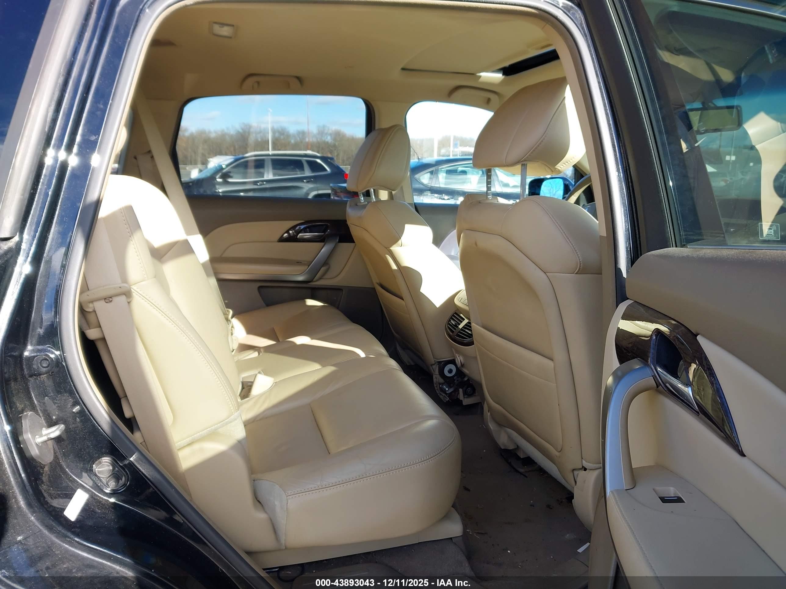 ACURA MDX image 8