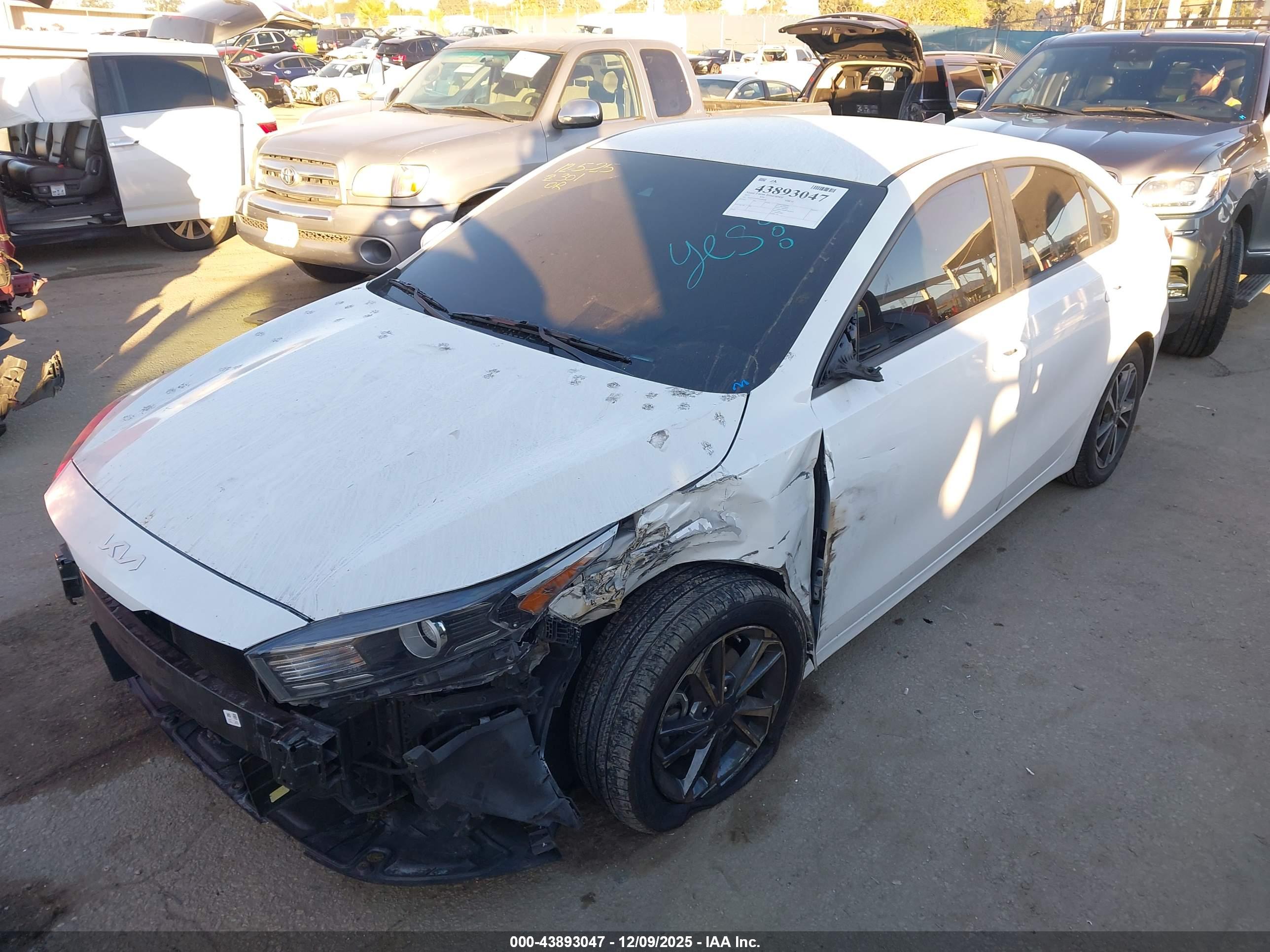 KIA FORTE image 2