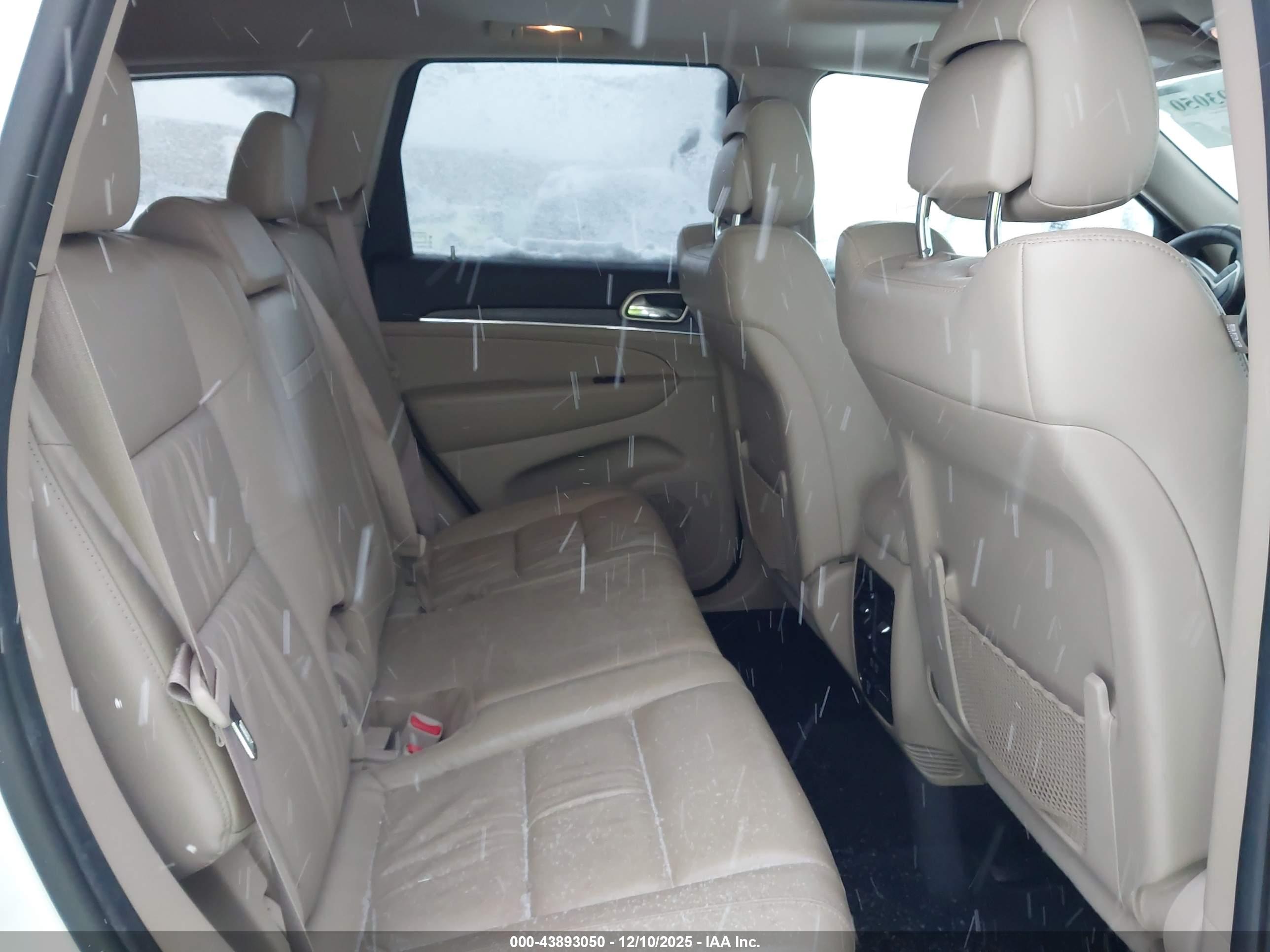 JEEP GRAND image 8