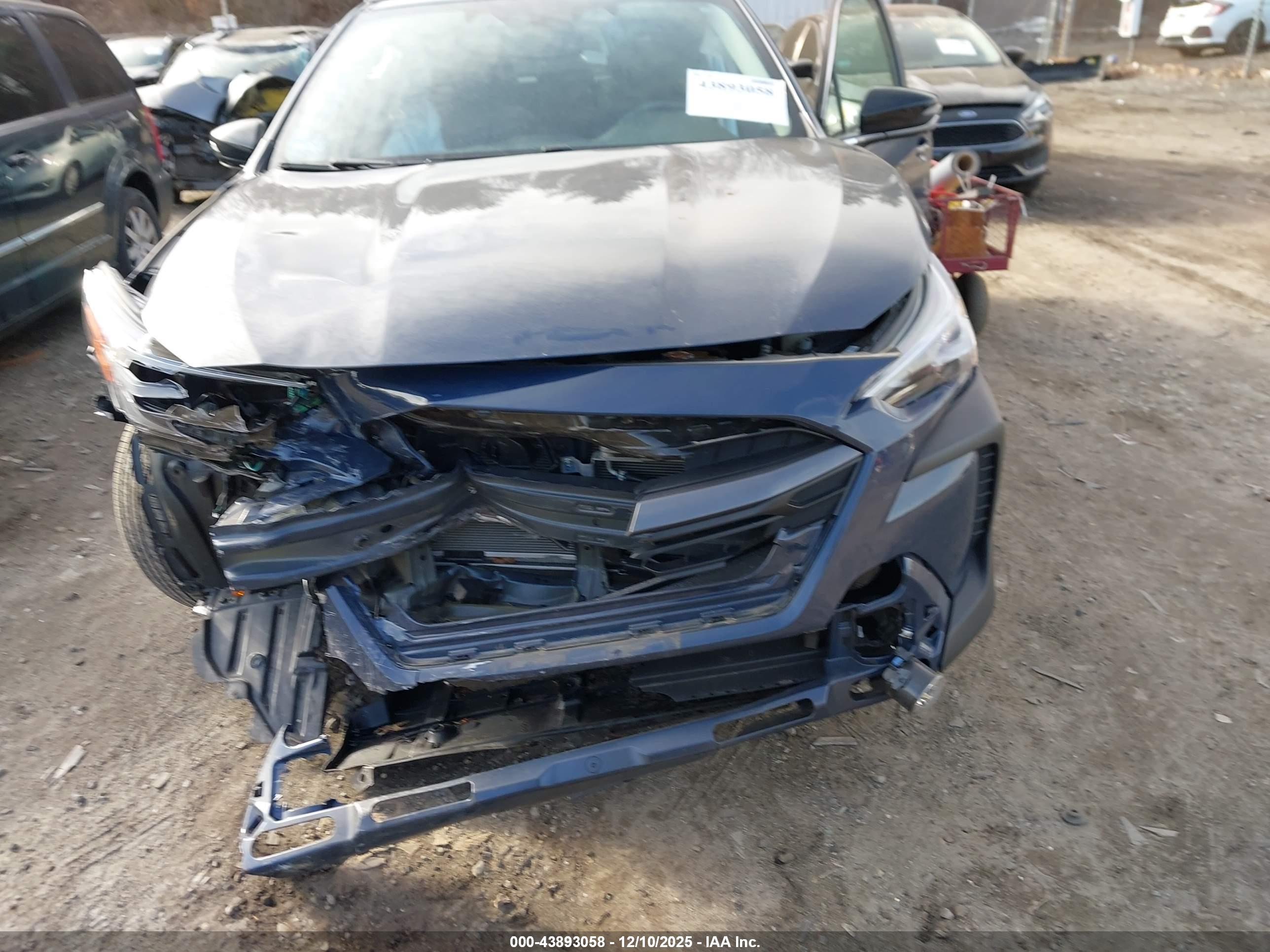 SUBARU OUTBACK image 10